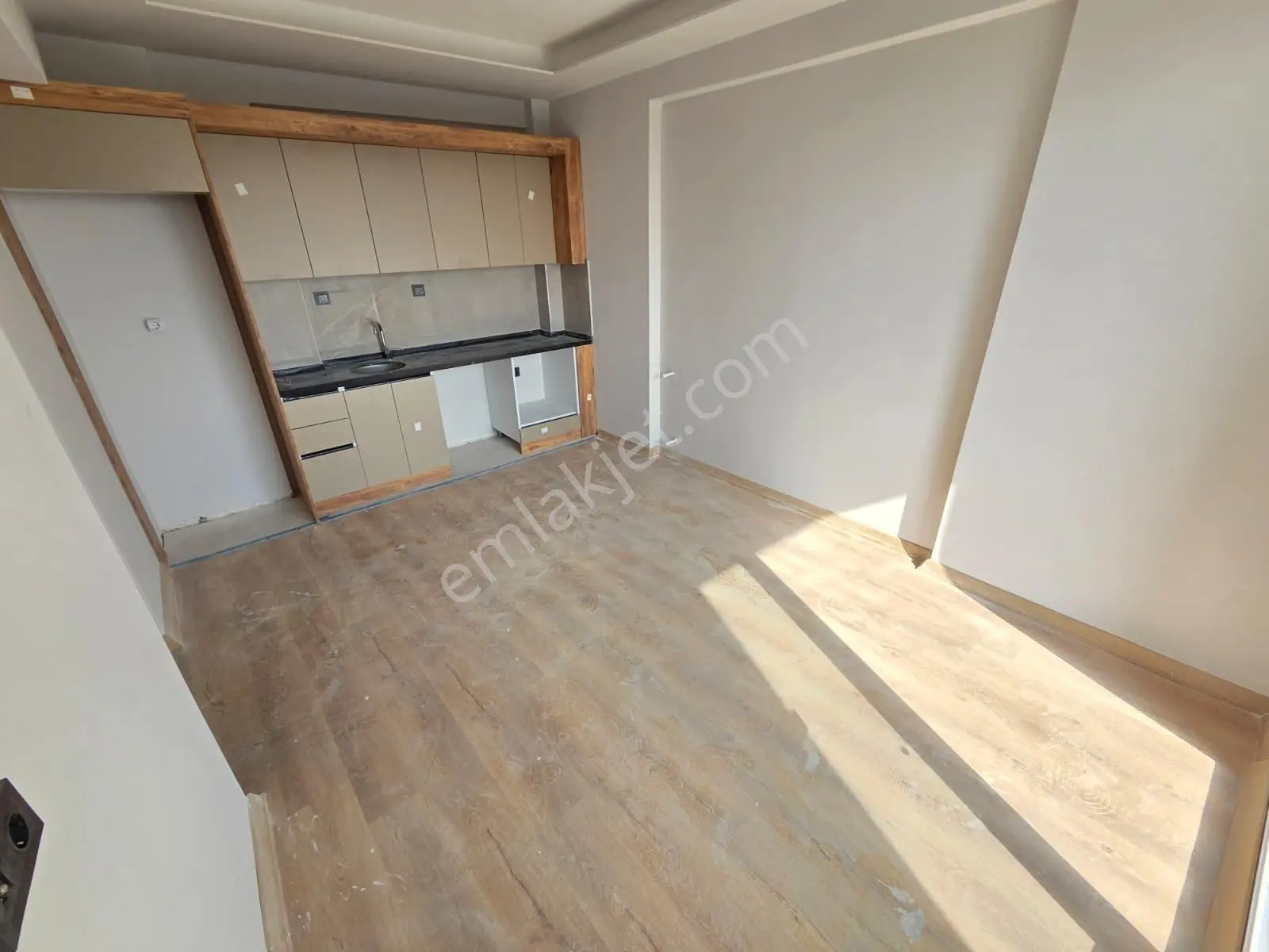 ░_*arcıty*_░den Erdemli Çeşmeli'de Site İçi+havuz Dnz Mnz. 1+1*