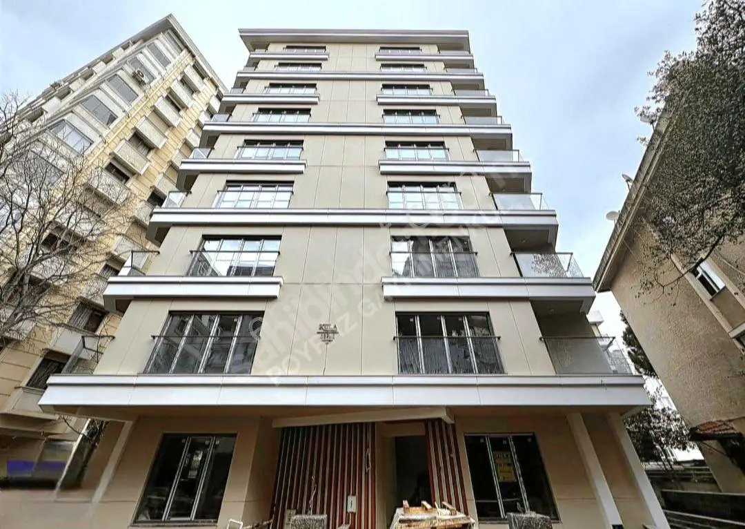 Mega'dan Caddebostan Sahilde 65 M2 1+1 Balkonlu Yüksek Girış Sıfır Fırsat