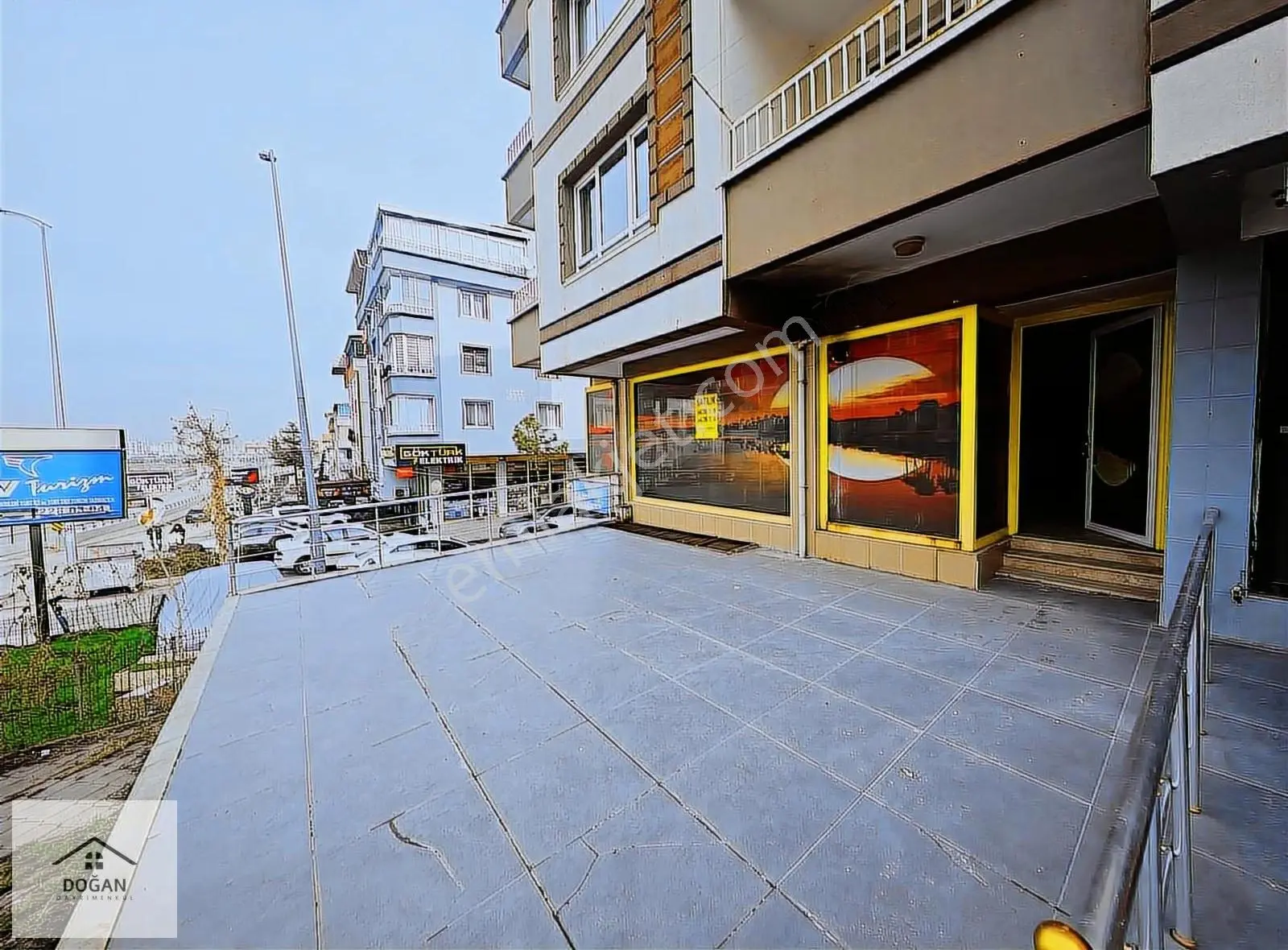 Etimesgut K.karabekir'de Cadde Üstü Satılık Harika 100 M2 Dükkan