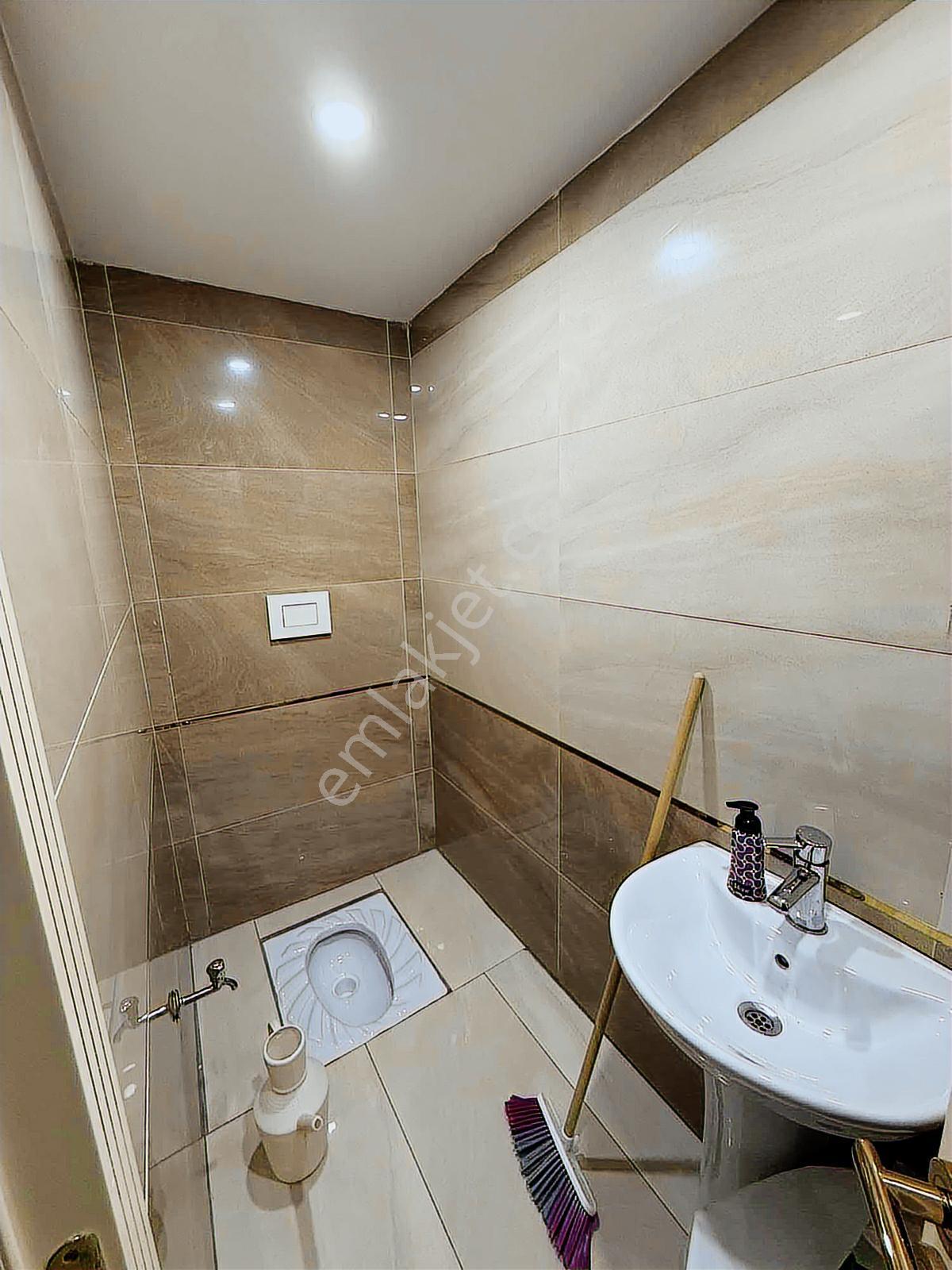 Yonca'dan Akdeniz'de Eşyalı 3+1 Kiralık Daire - Görsel 2