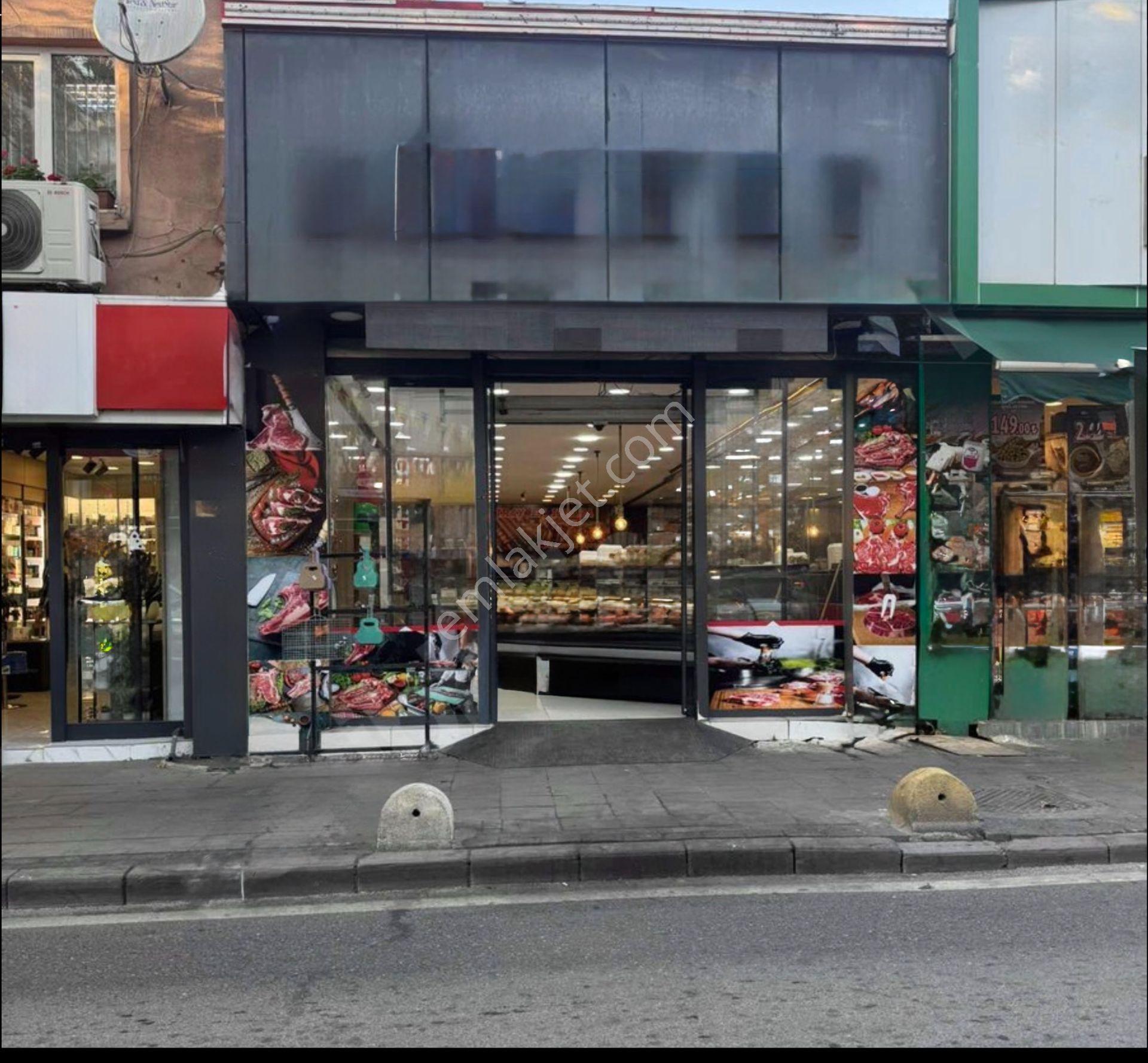 Hasanpaşa Merkezde Ana Cadde Üstü 80 M2 Düz Giriş Satılık Dükkan