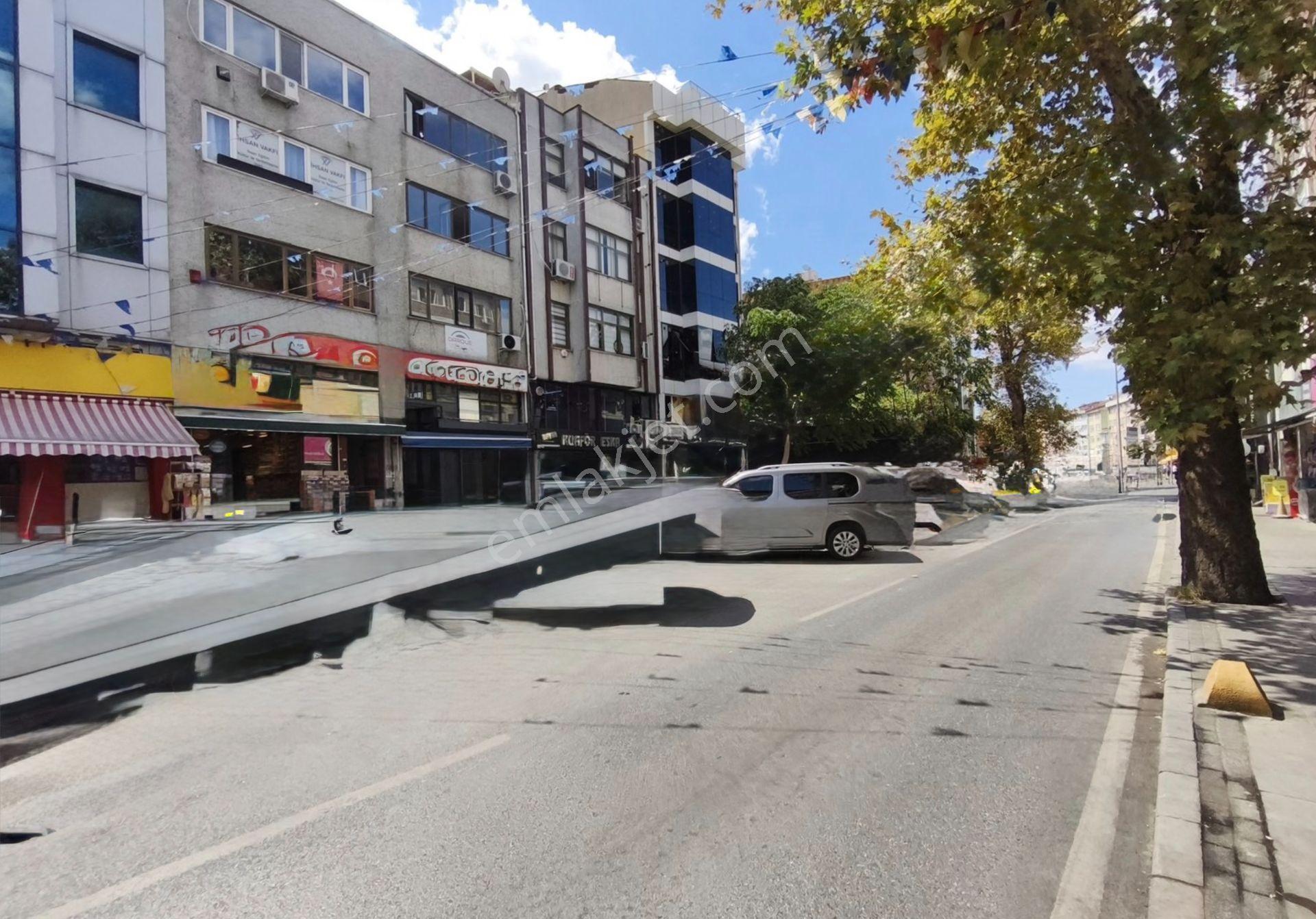Hasanpaşa Merkezde Ana Cadde Üstü 80 M2 Düz Giriş Satılık Dükkan - Görsel 4
