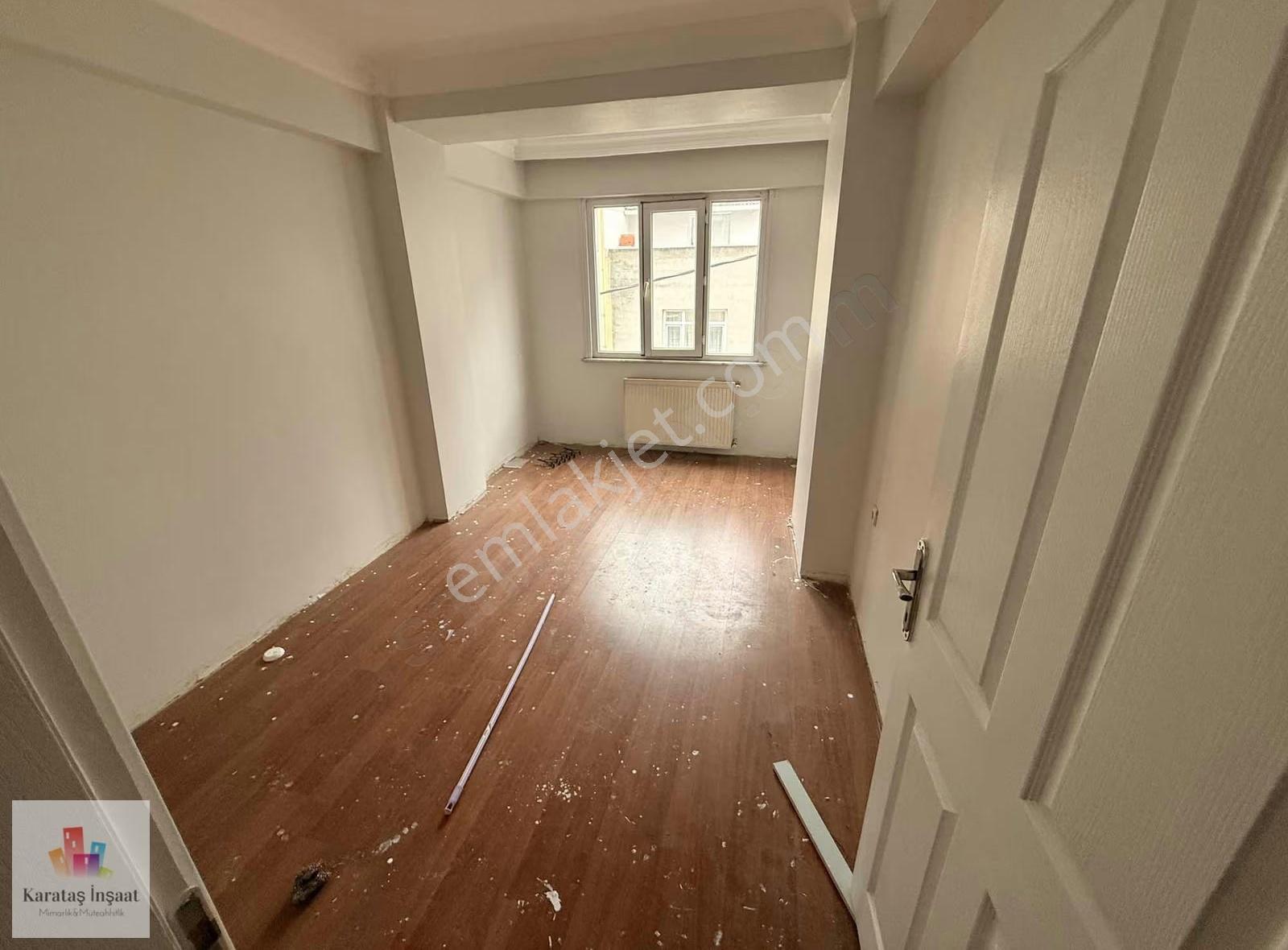 Karataş'tan Full Ön Cephe (güney Cephe) 2+1 100 M² Ara Kat - Görsel 5