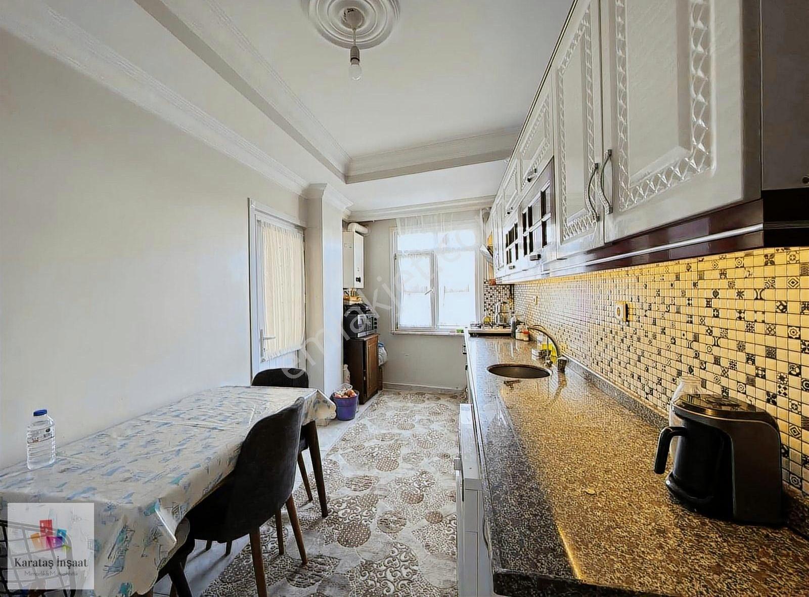 Karataş'tan Tek Daire Üstü Merkezde 2+1 100 ² Balkonlu Giriş Kat - Görsel 9