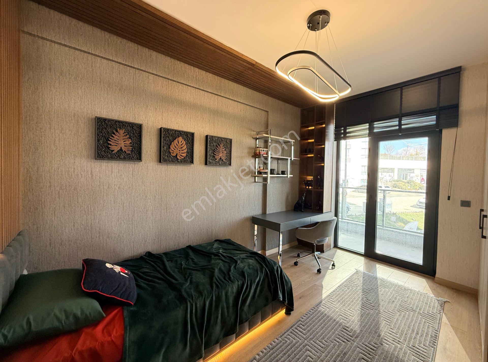 Şah İncek Kule Projesi Satış Ofisinden Göl Manzaralı 5+1 Daire - Görsel 30