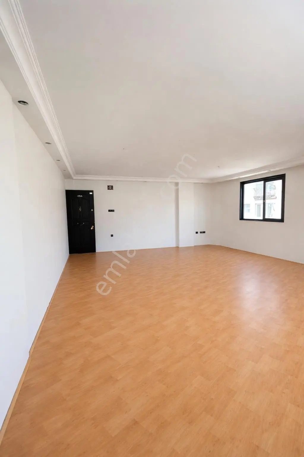 Kiralık 50m2 Ofis Şirinevler Metro - Metrobüs Dibi - Görsel 3