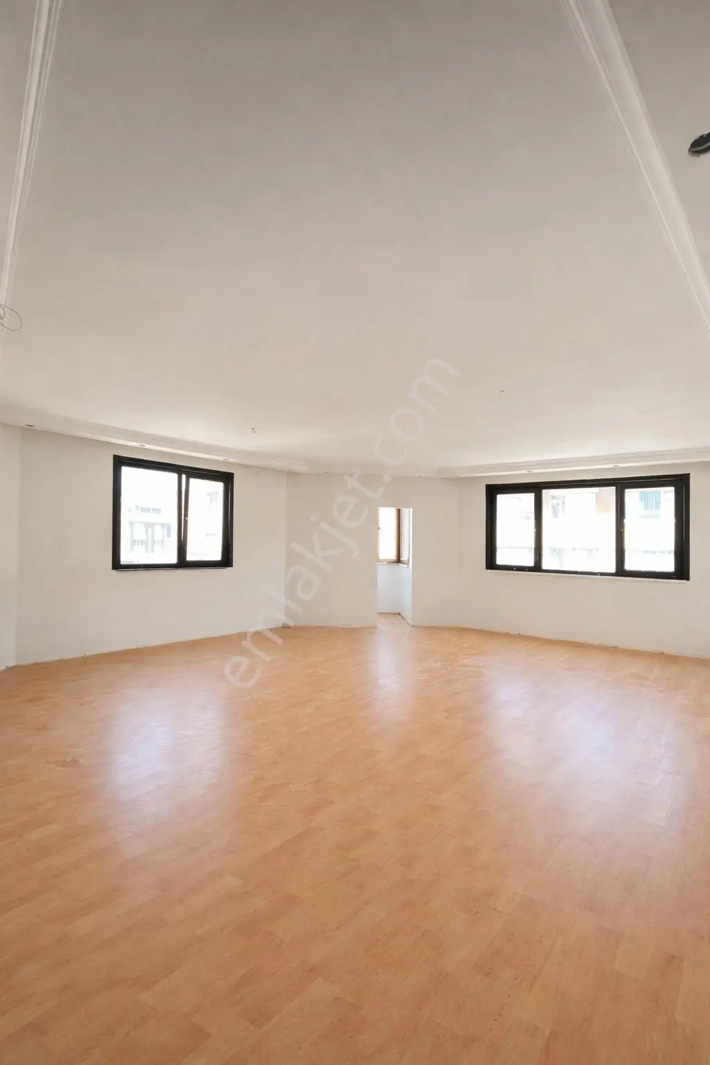 Kiralık 50m2 Ofis Şirinevler Metro - Metrobüs Dibi - Görsel 5