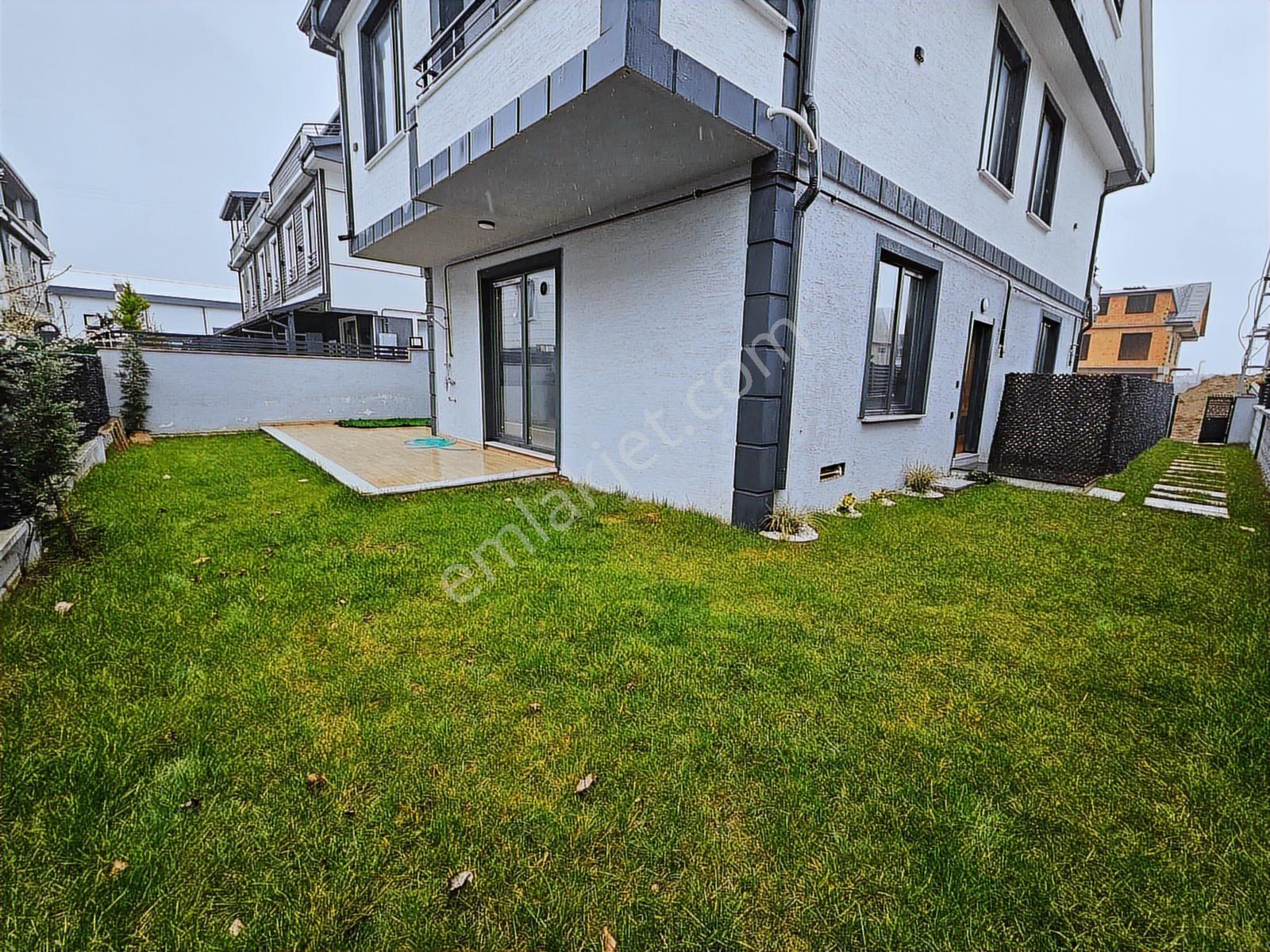 Deniz'den 4+1 Müstakil Havuzlu, Geniş Bahçeli Villa - Görsel 26