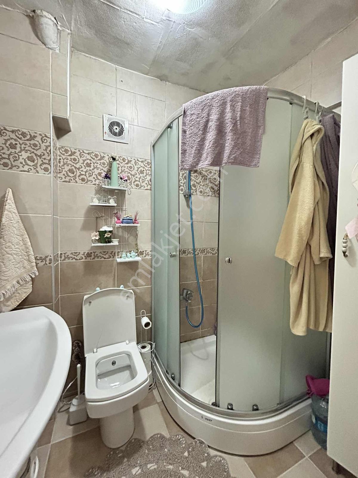 Krediye Uygun -- Şirinevler Meydanda 2+1 90 M2 Daire Yatırımlık - Görsel 13
