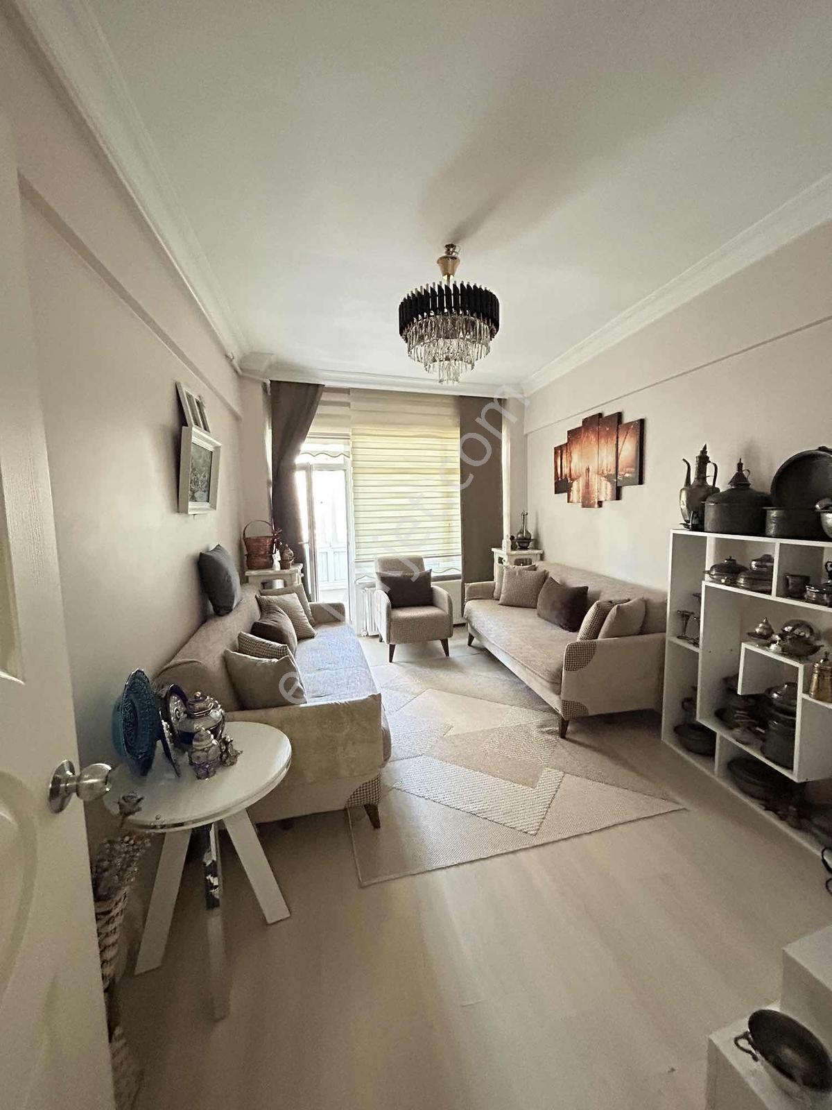 Krediye Uygun -- Şirinevler Meydanda 2+1 90 M2 Daire Yatırımlık - Görsel 12