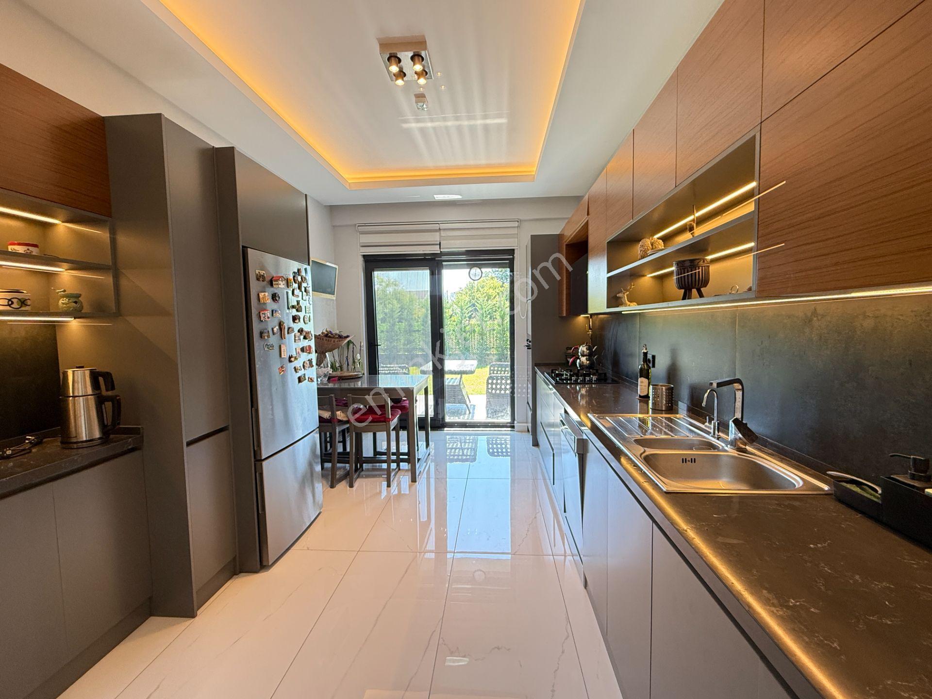 Kuyumcu Hacıali Mahallesi Park Mozaik Villaları’nda 4+1 195 M² Satılık Lüks Villa - Görsel 12
