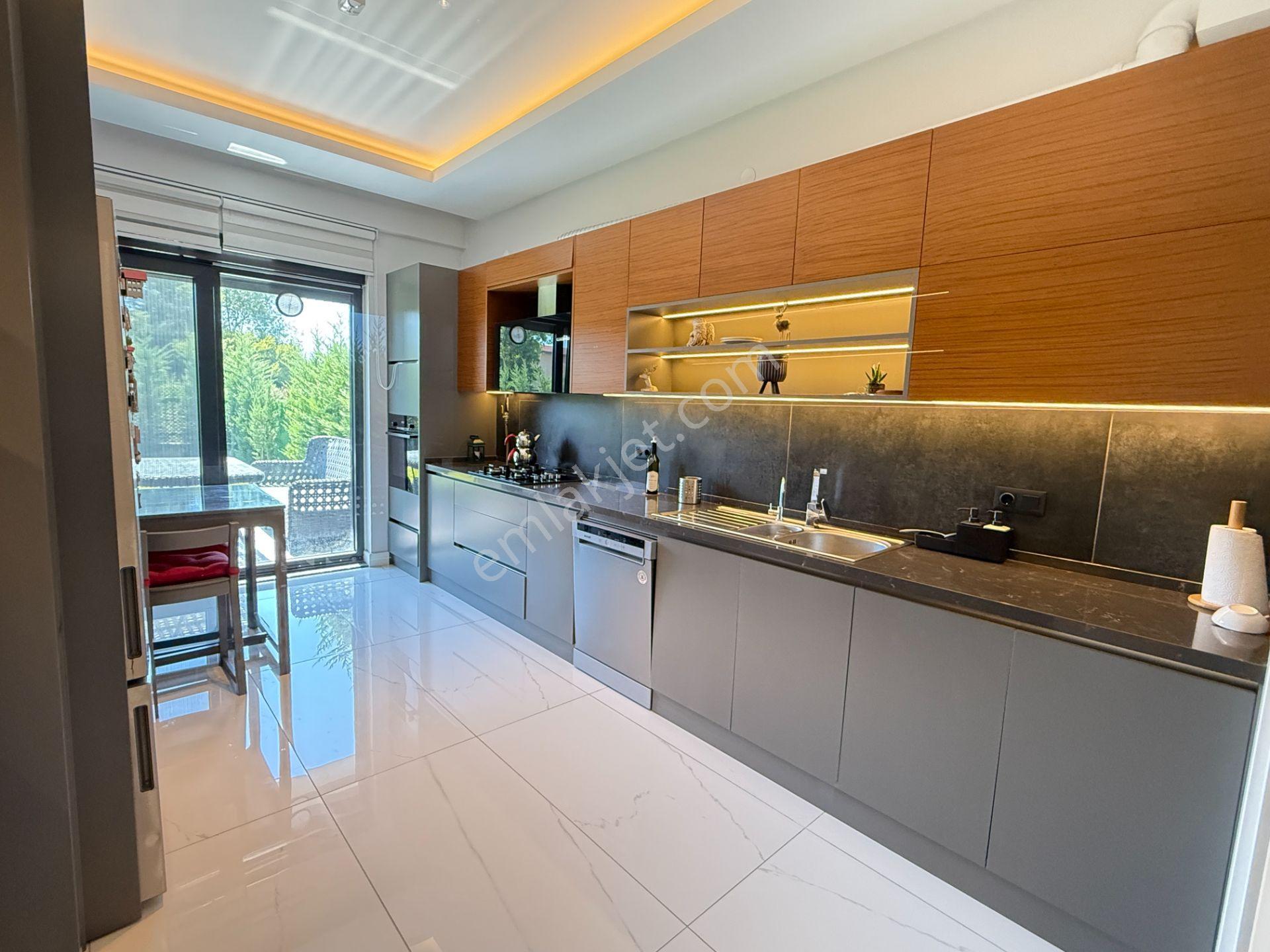Kuyumcu Hacıali Mahallesi Park Mozaik Villaları’nda 4+1 195 M² Satılık Lüks Villa - Görsel 11
