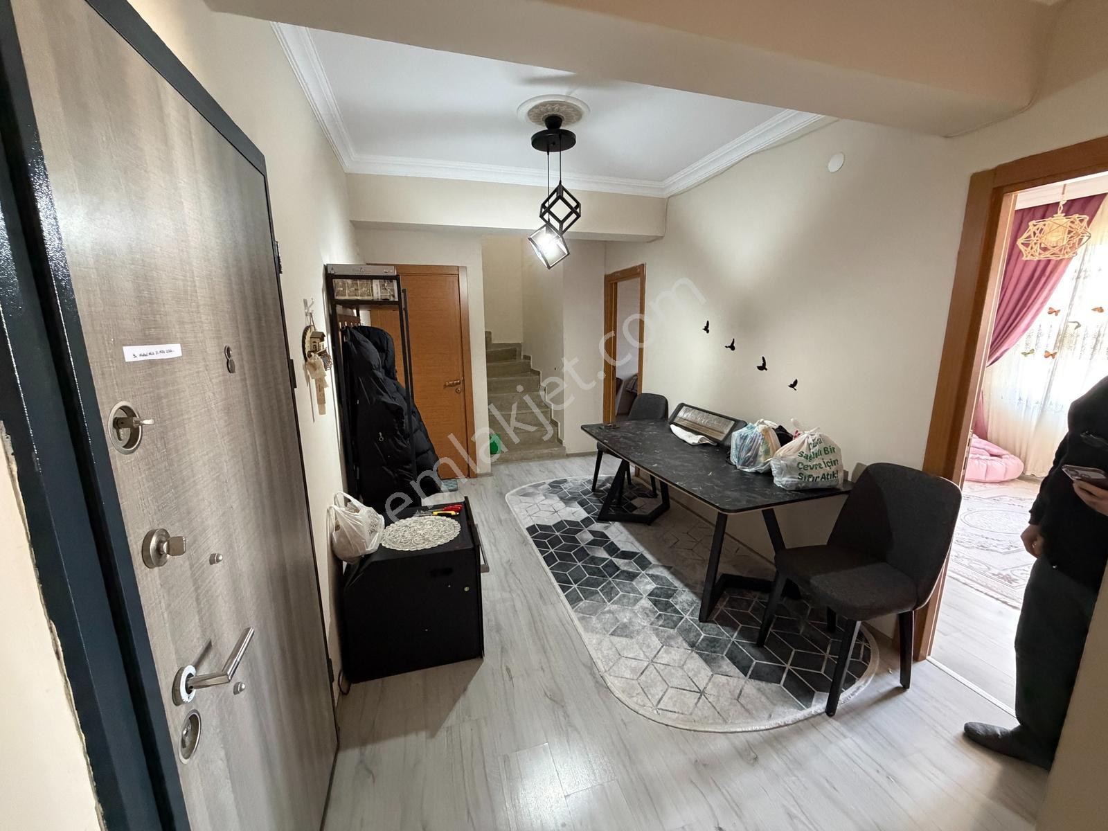 Emlakevim - Hendek Yeni Mah.de 260 M2 4+1 Satılık Dubleks Daire - Görsel 6