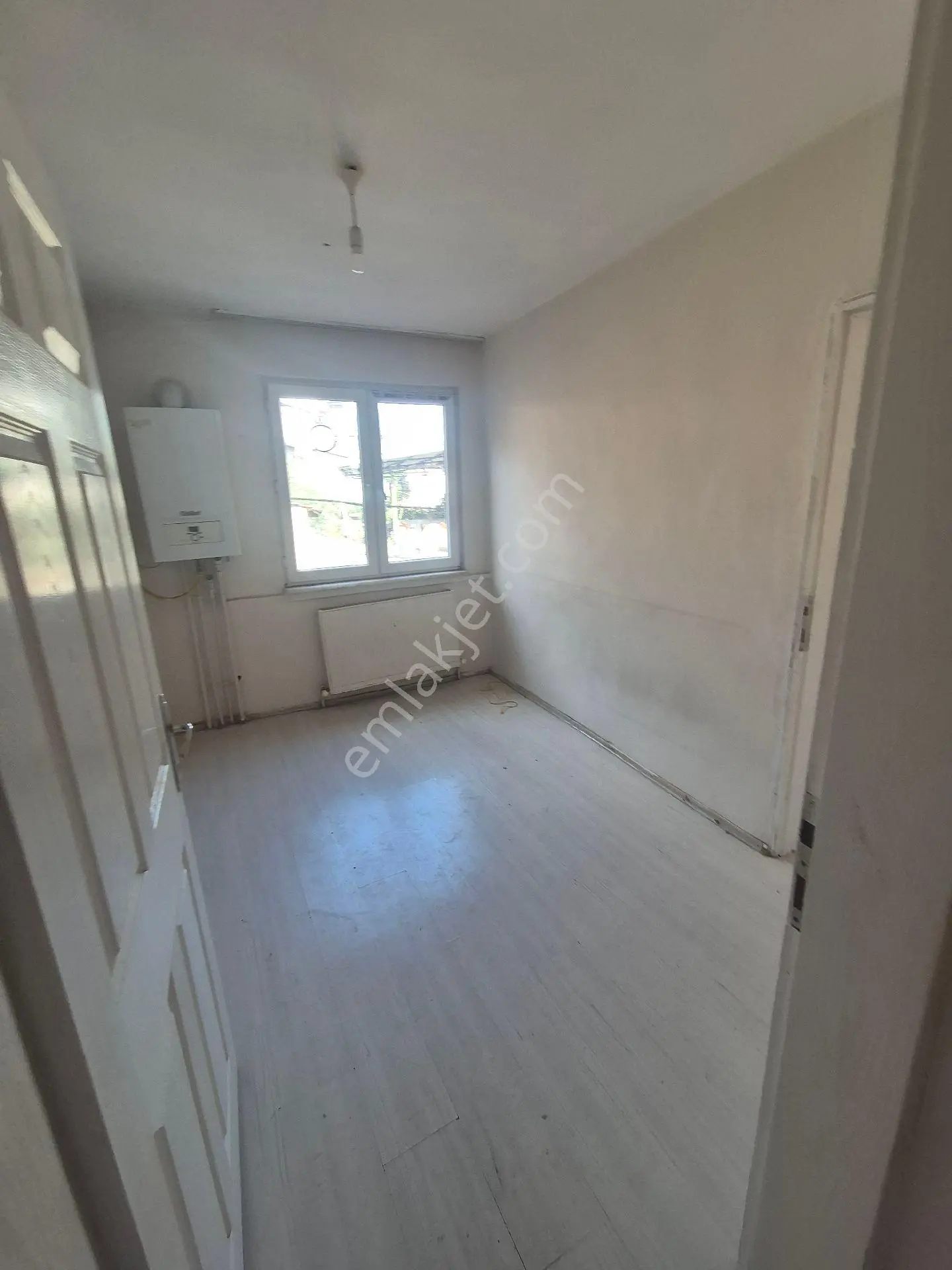 Tribleks Bina Komple Satılık 6 Oda 3 Tuvalet Banyo Teraslı - Görsel 3