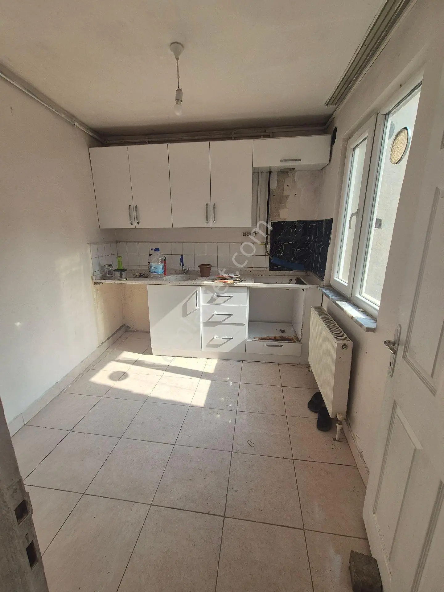 Tribleks Bina Komple Satılık 6 Oda 3 Tuvalet Banyo Teraslı - Görsel 5