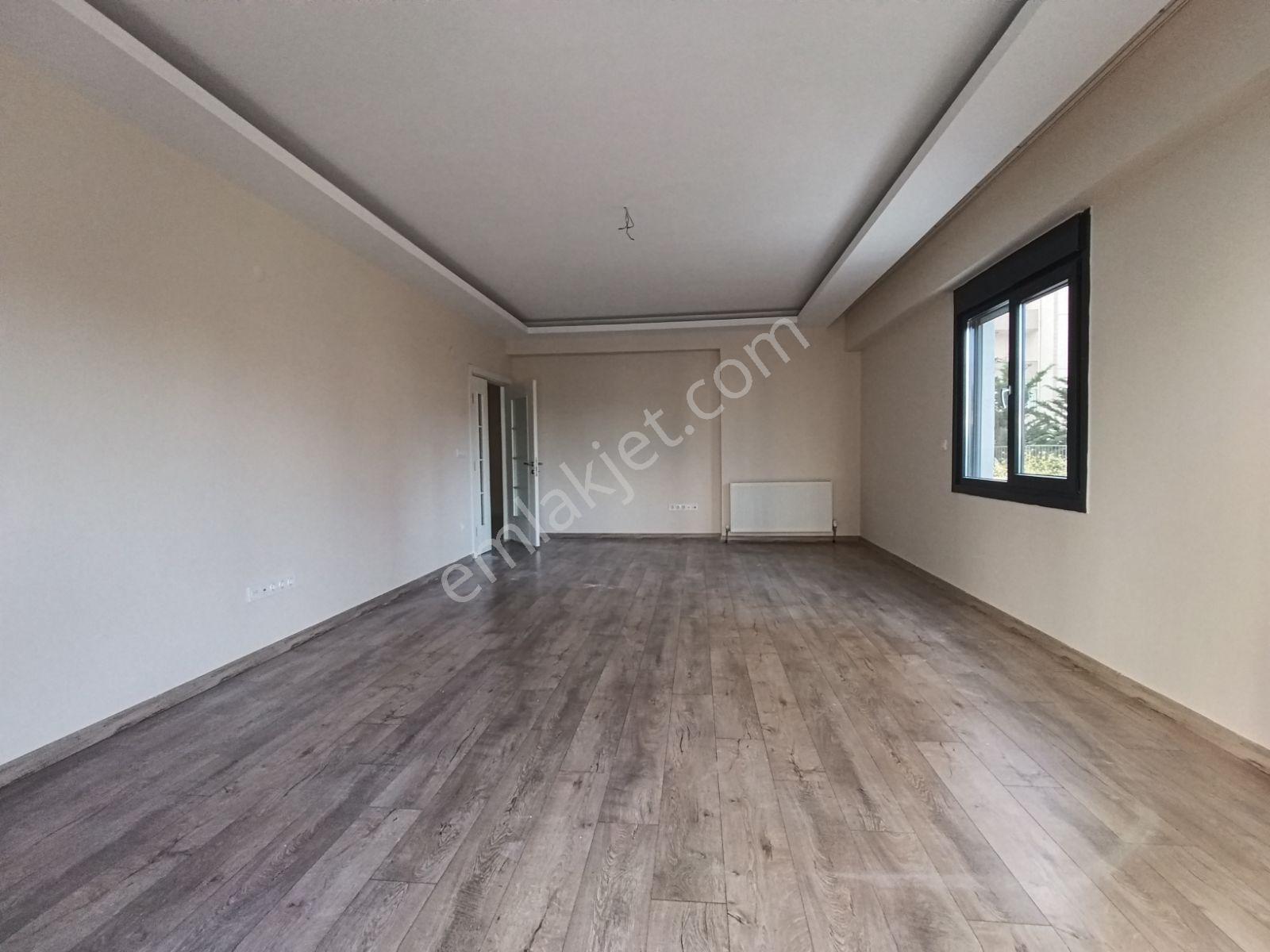 Kartal Uğurmumcu Da Oturmaya Hazır Boş Satılık 4+1 Daire - Görsel 7