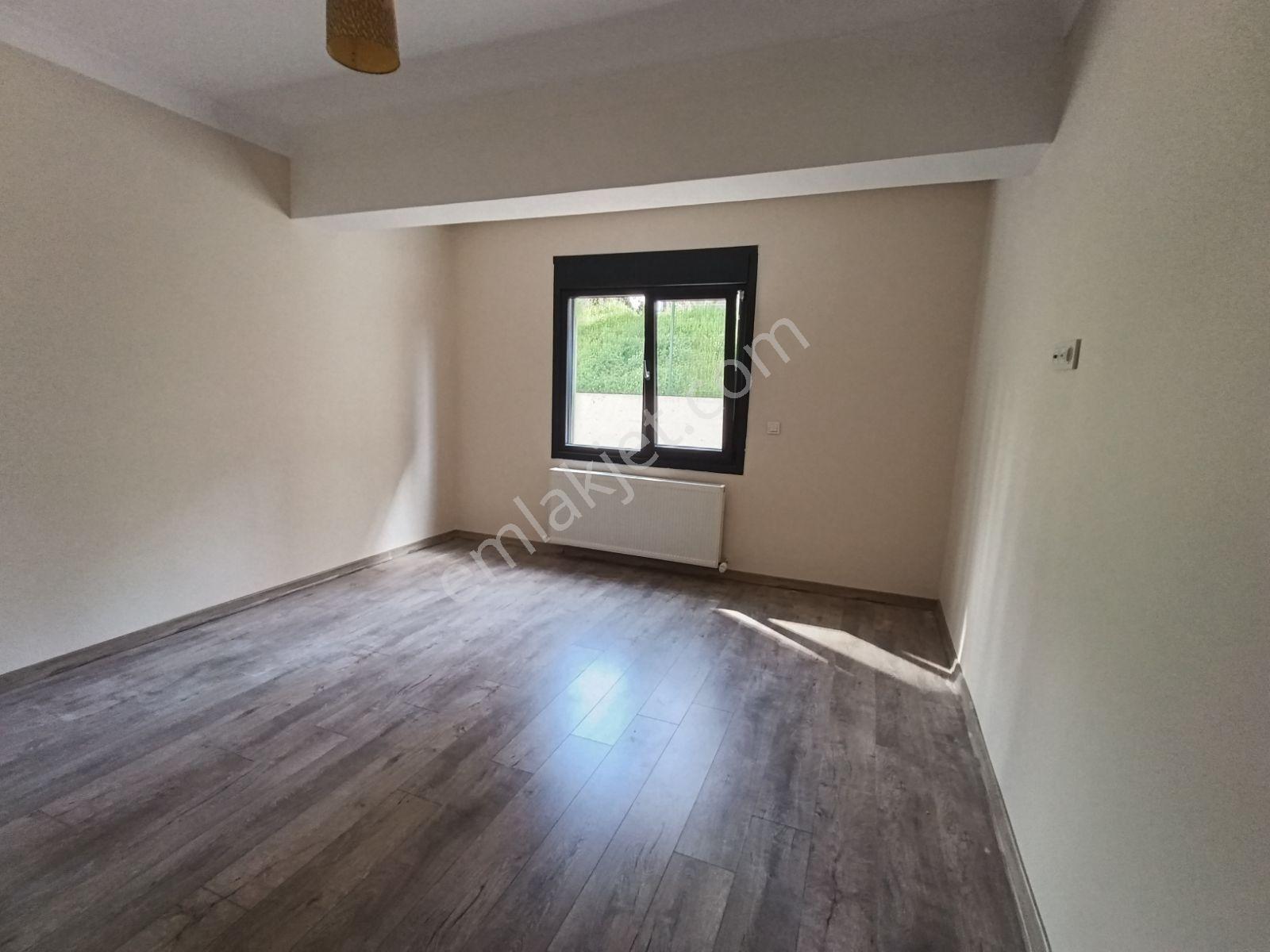 Kartal Uğurmumcu Da Oturmaya Hazır Boş Satılık 4+1 Daire - Görsel 30