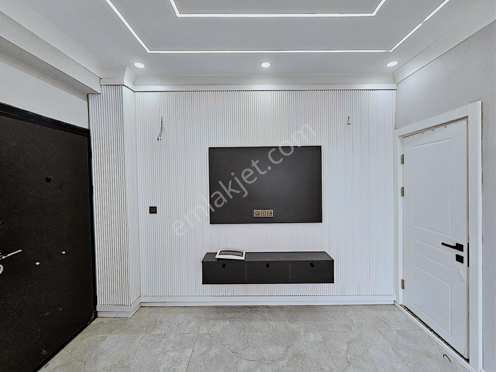 Denize Yürüme Mesafesinde, 3+1 Yerden Isıtmalı Bahçeli Villa - Görsel 29