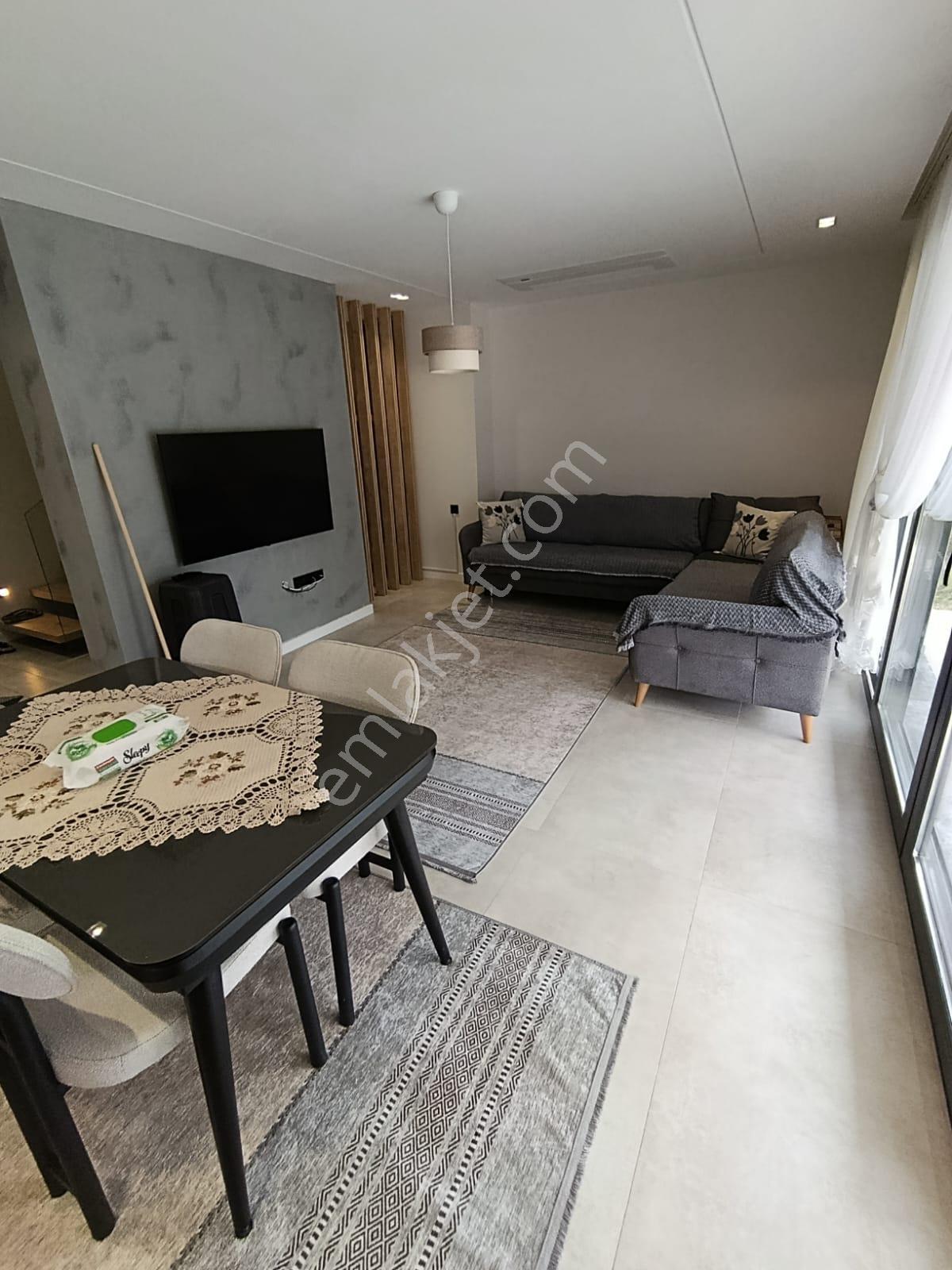 Devamlı Kiralık Havuzlu Sitede Müstakil Villa Komple Eşyalı - Görsel 10