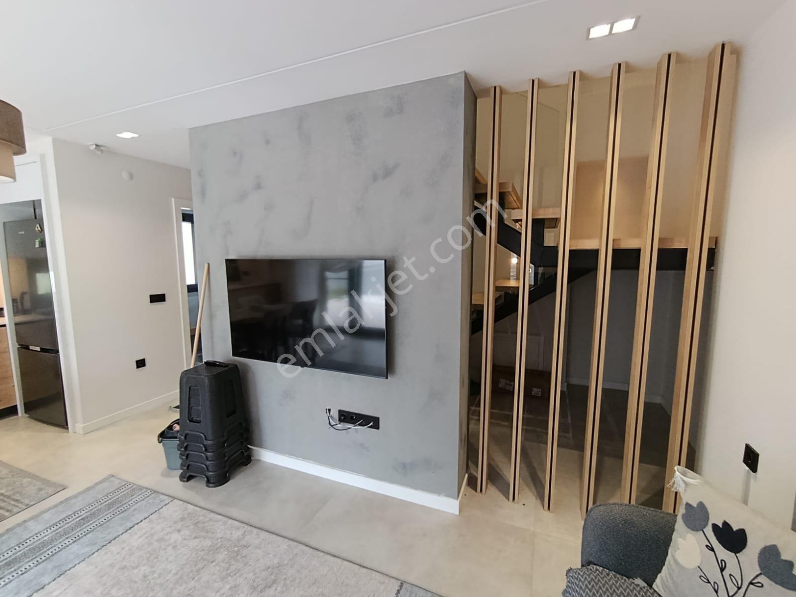 Devamlı Kiralık Havuzlu Sitede Müstakil Villa Komple Eşyalı - Görsel 5