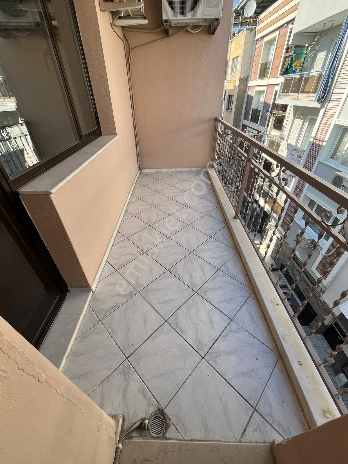 Asil'den Bozyakada Satılık Binada 5 Adet Daire - Görsel 5