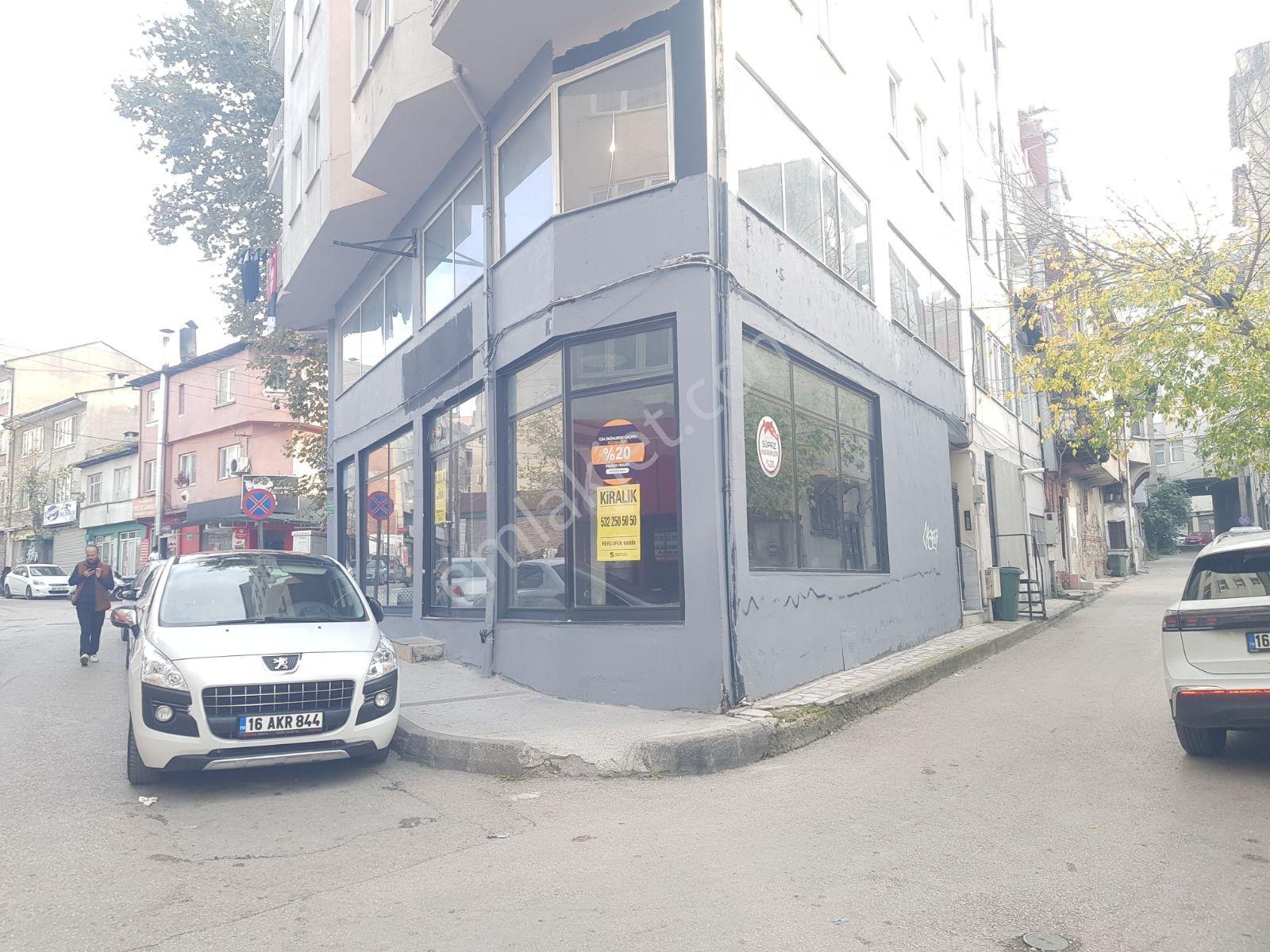 Cadde Üstü Köşe Konumda Çift Katlı Fırsat Mağaza