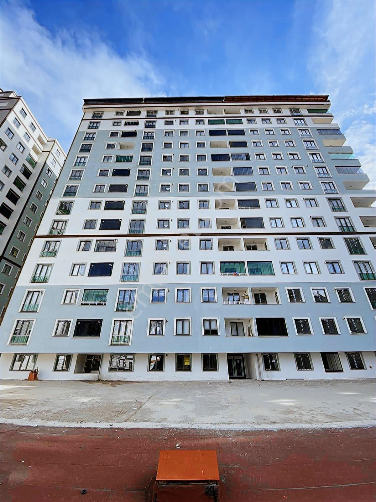2y Duman Emlak'tan Manzaralı Güneş Alan Yeni 3+1 Kiralık Daire - Görsel 35