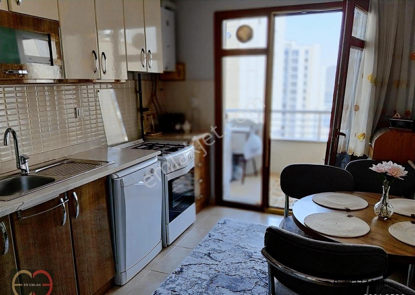 Site İçi Manzaralı Ara Kat Ebeveyn Banyolu Otoprklı Balkonlu 3+1 - Görsel 16