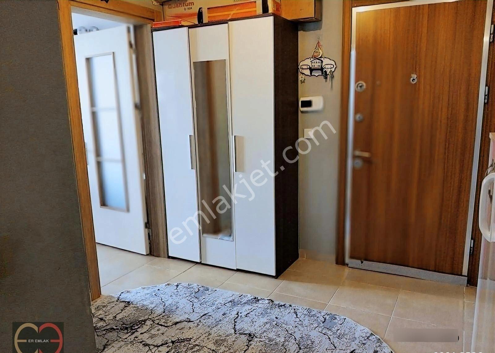Site İçi Manzaralı Ara Kat Ebeveyn Banyolu Otoprklı Balkonlu 3+1 - Görsel 8