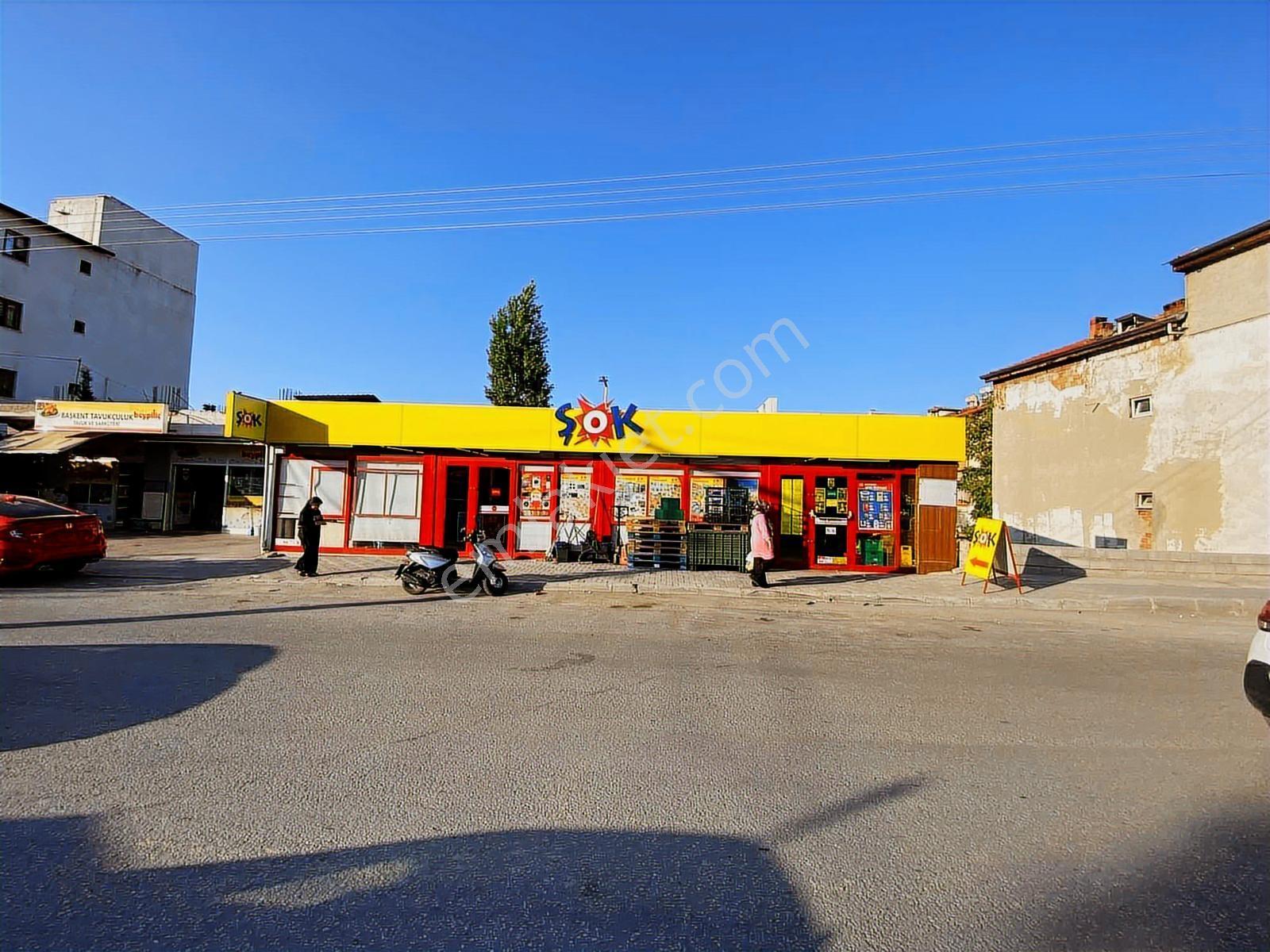 Kurumsal Kiracılı Cadde Konumlu Dükkan - Görsel 2