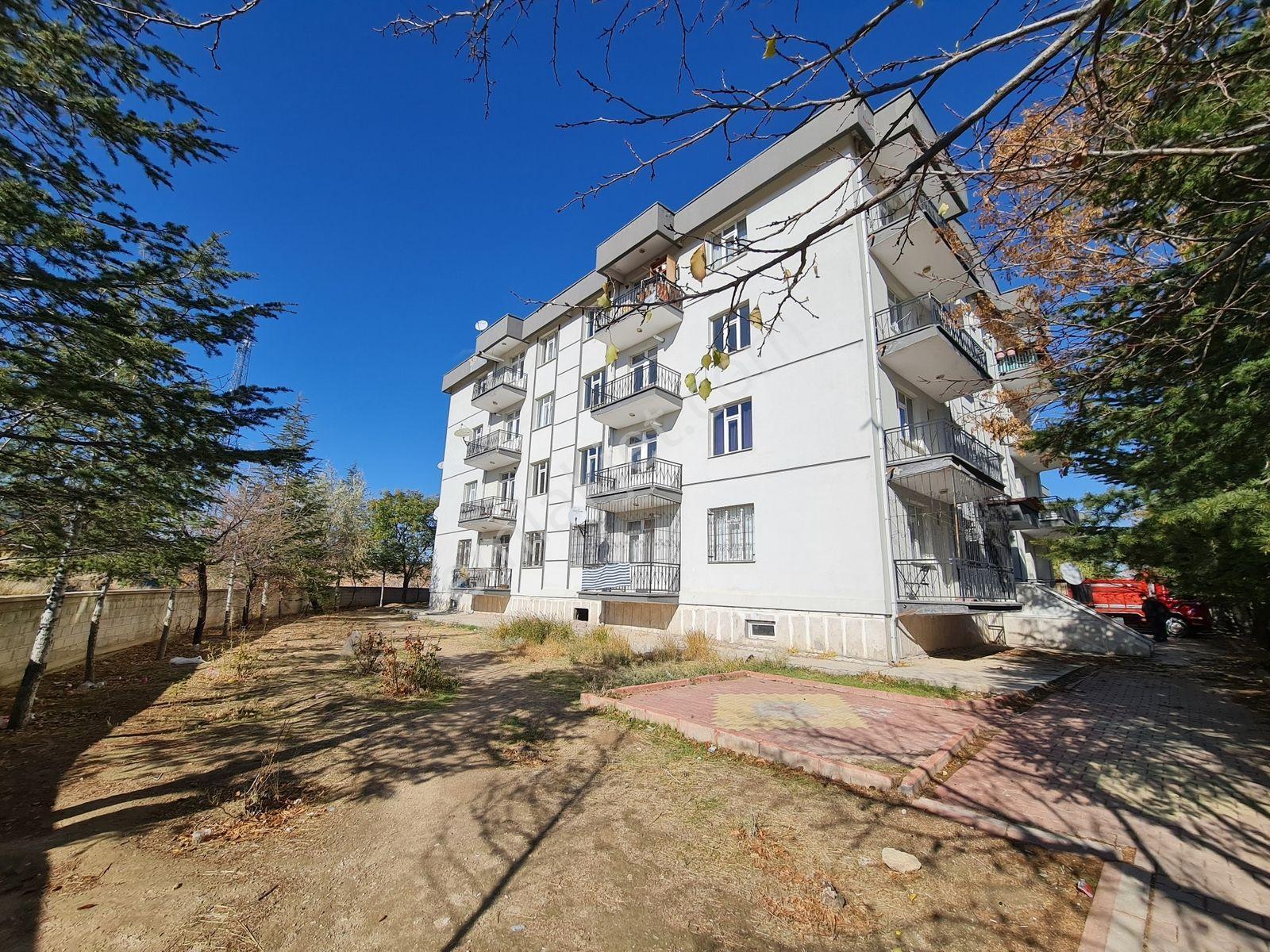 S.ü Kampüs Girişi Üst Geçit Karşısında Uygun Kiralık Daire - Görsel 2