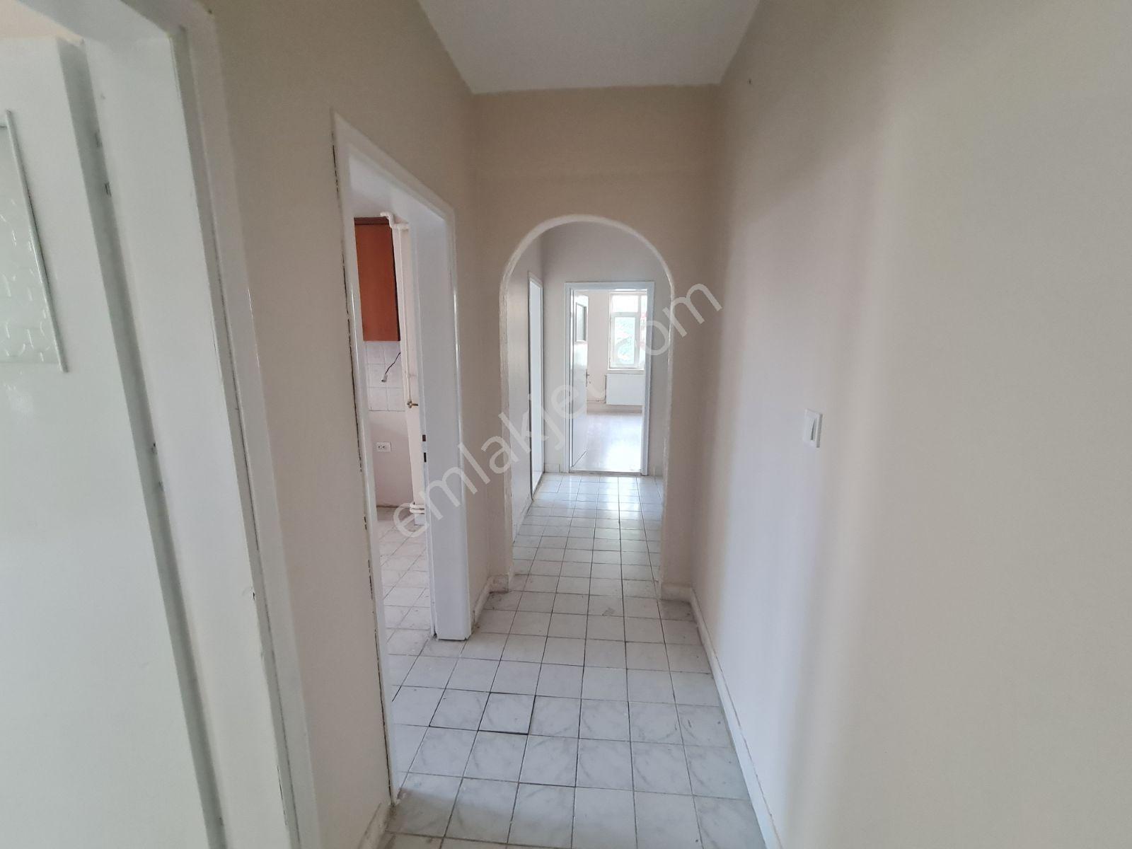 S.ü Kampüs Girişi Üst Geçit Karşısında Uygun Kiralık Daire - Görsel 13