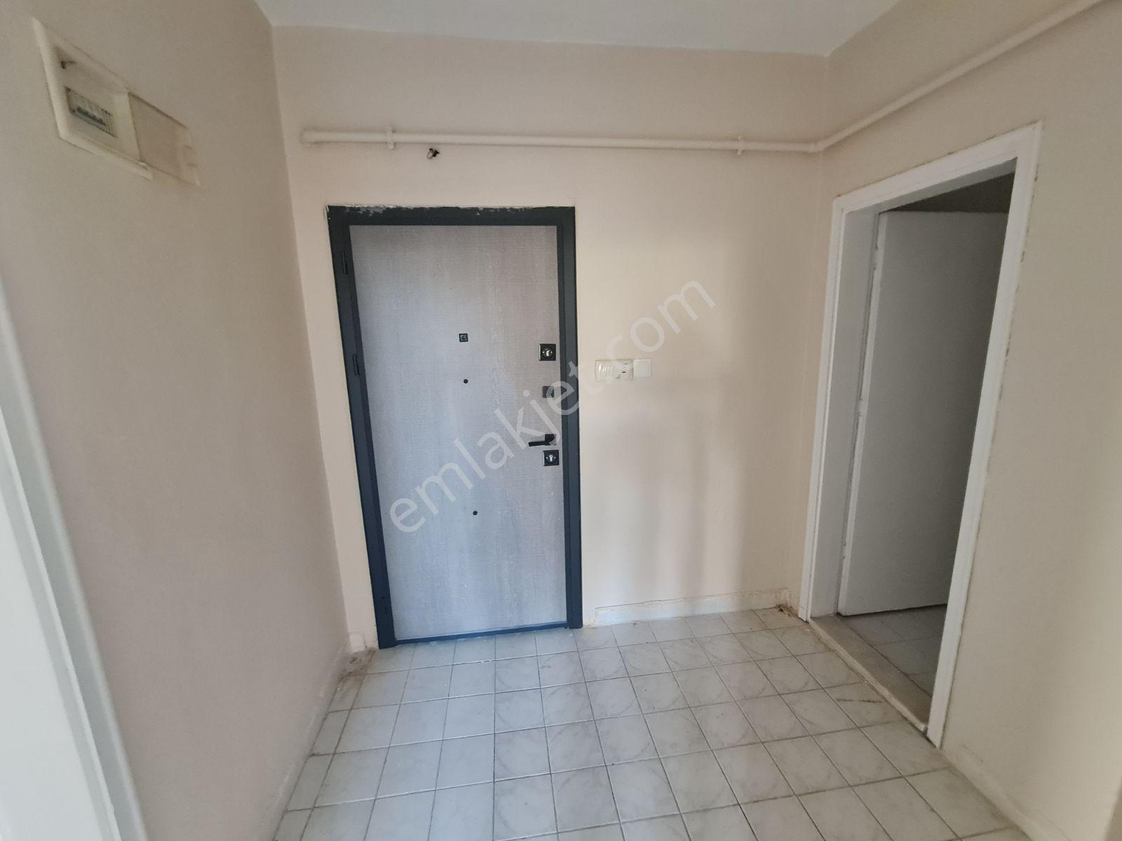 S.ü Kampüs Girişi Üst Geçit Karşısında Uygun Kiralık Daire - Görsel 6