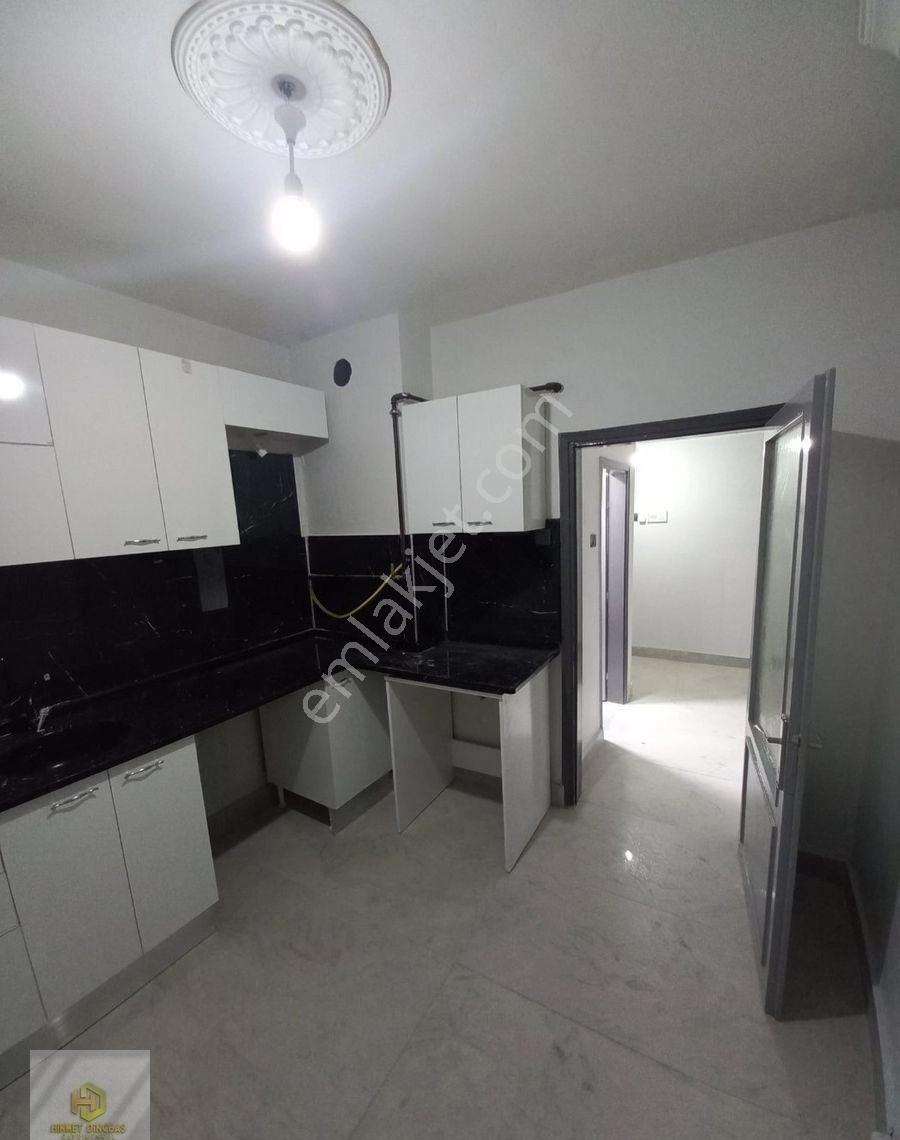 İstiklal Mahallesinde Şair Fuzuli Caddesi Köşe Kiralık 3+1 Daire - Görsel 35