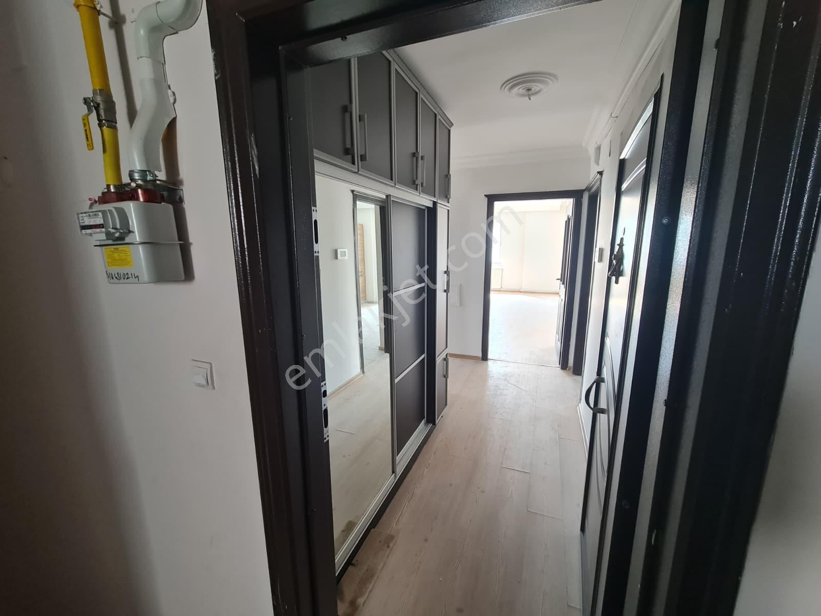 Karaağaç Konarlı'da Güney Deniz Sitesi'nde Havuz Gören Doğalgazlı Daire - Görsel 5