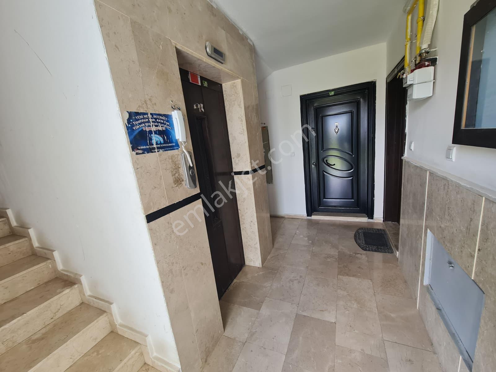 Karaağaç Konarlı'da Güney Deniz Sitesi'nde Havuz Gören Doğalgazlı Daire - Görsel 3
