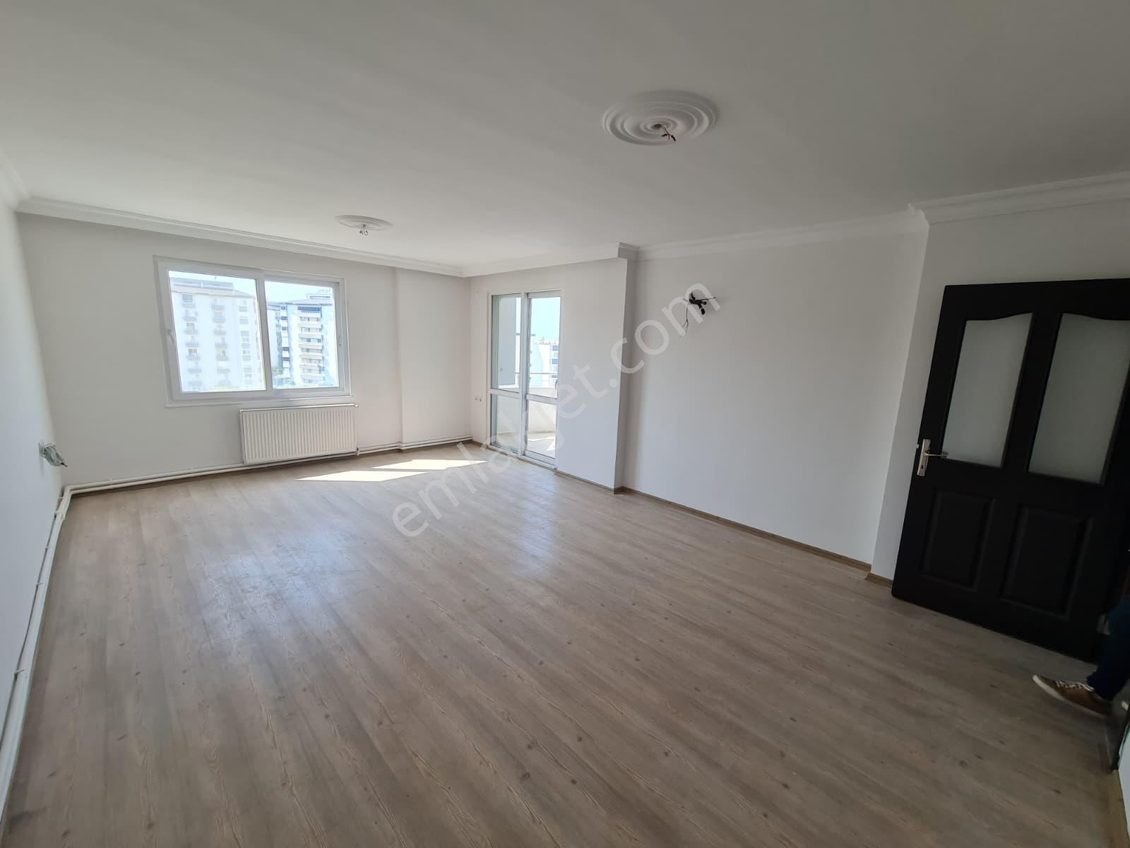 Karaağaç Konarlı'da Güney Deniz Sitesi'nde Havuz Gören Doğalgazlı Daire - Görsel 15