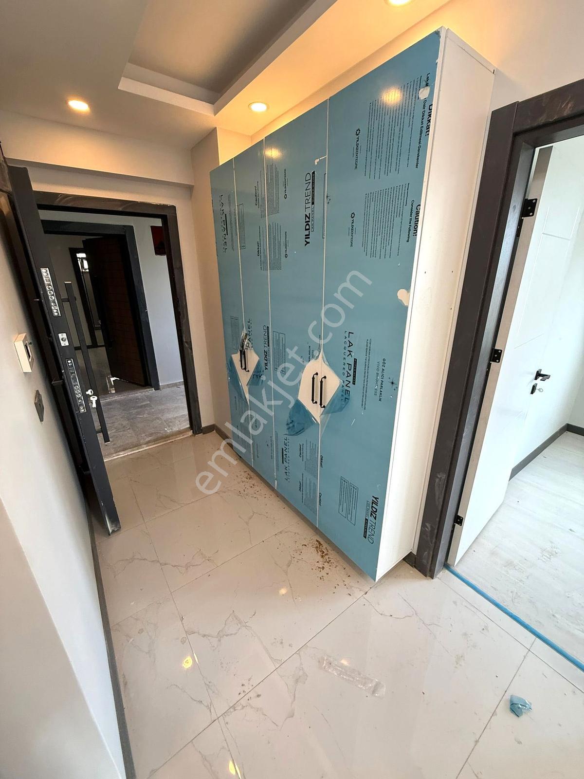 ꧁ *fırsat* Kemalpaşa Mah'de ╣ Merkezi Konumda╠ 2+1 105m² Daire ꧂ - Görsel 3