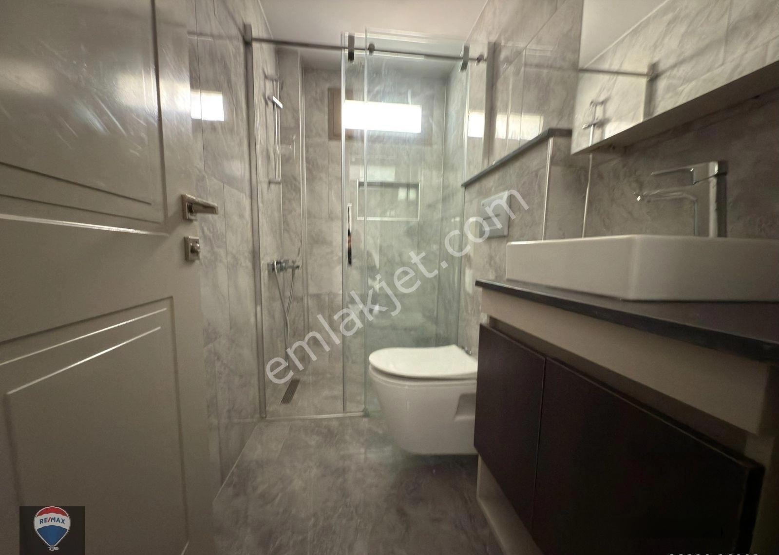 Kuşadası Denize Yakın Sierra Sitesi'nde Müstakil 4+1 Villa - Görsel 25