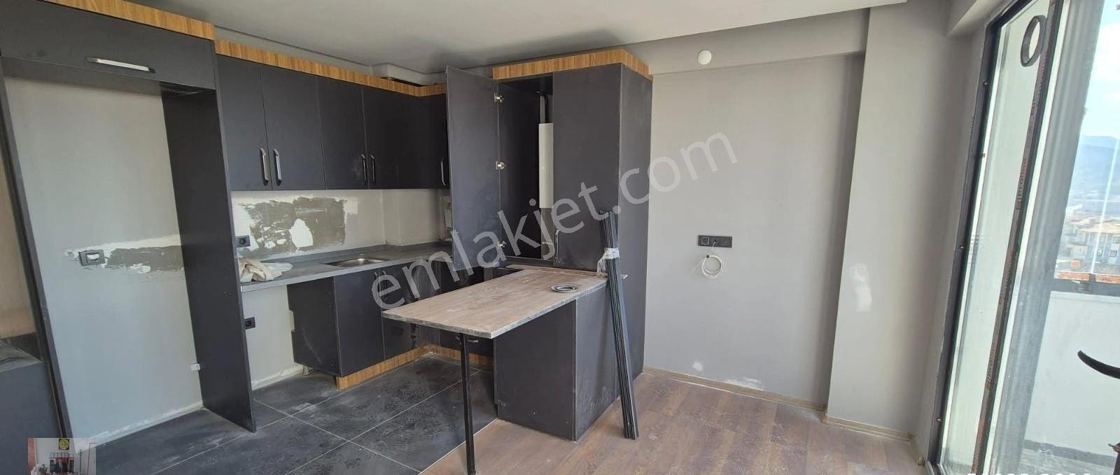 Altıyüzevler De Satılık 4 Adet Sıfır 1+1 Daire - Görsel 15