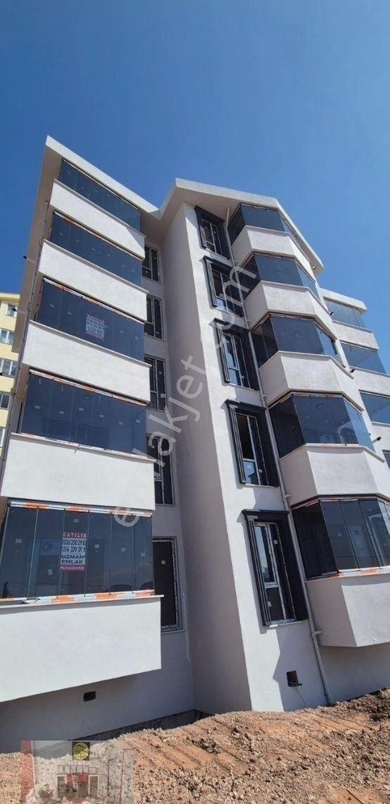 Altıyüzevler De Satılık 4 Adet Sıfır 1+1 Daire