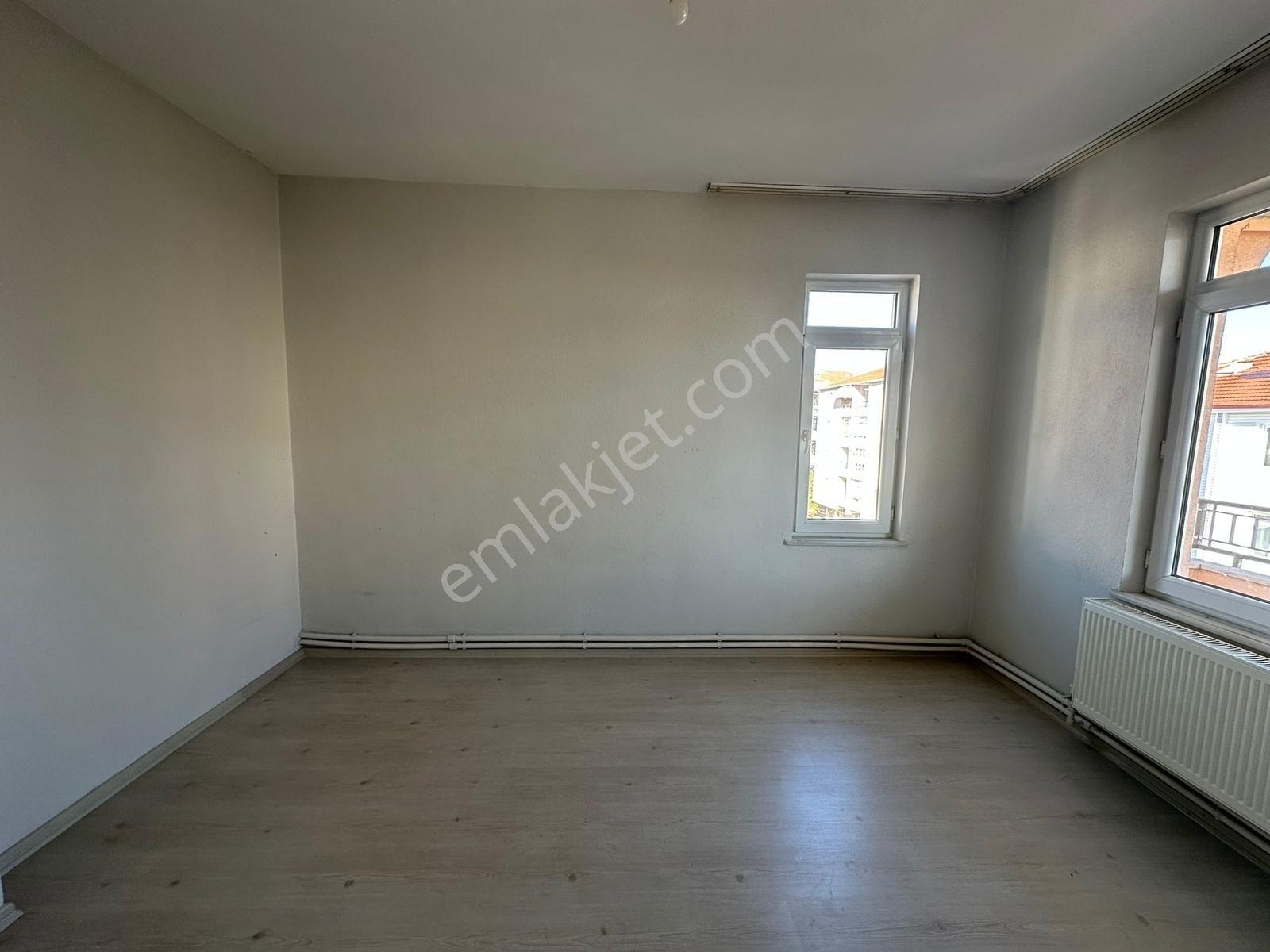 Atuğ Emlak'tan Damak Pastanesi Yakınında 140m² 3+1 Kiralık Daire - Görsel 4