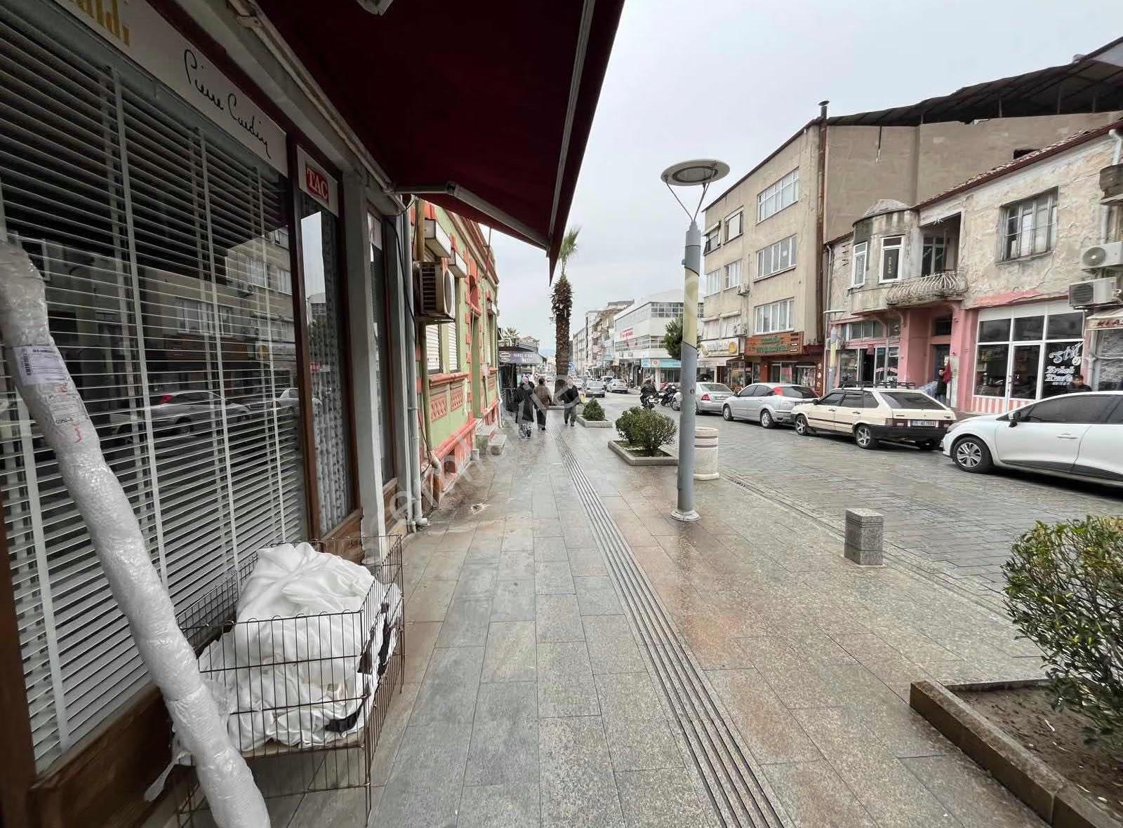 Kırkağaç Bankalar Caddesi Çarşı Merkez 3 Katlı Dükkan - Görsel 11