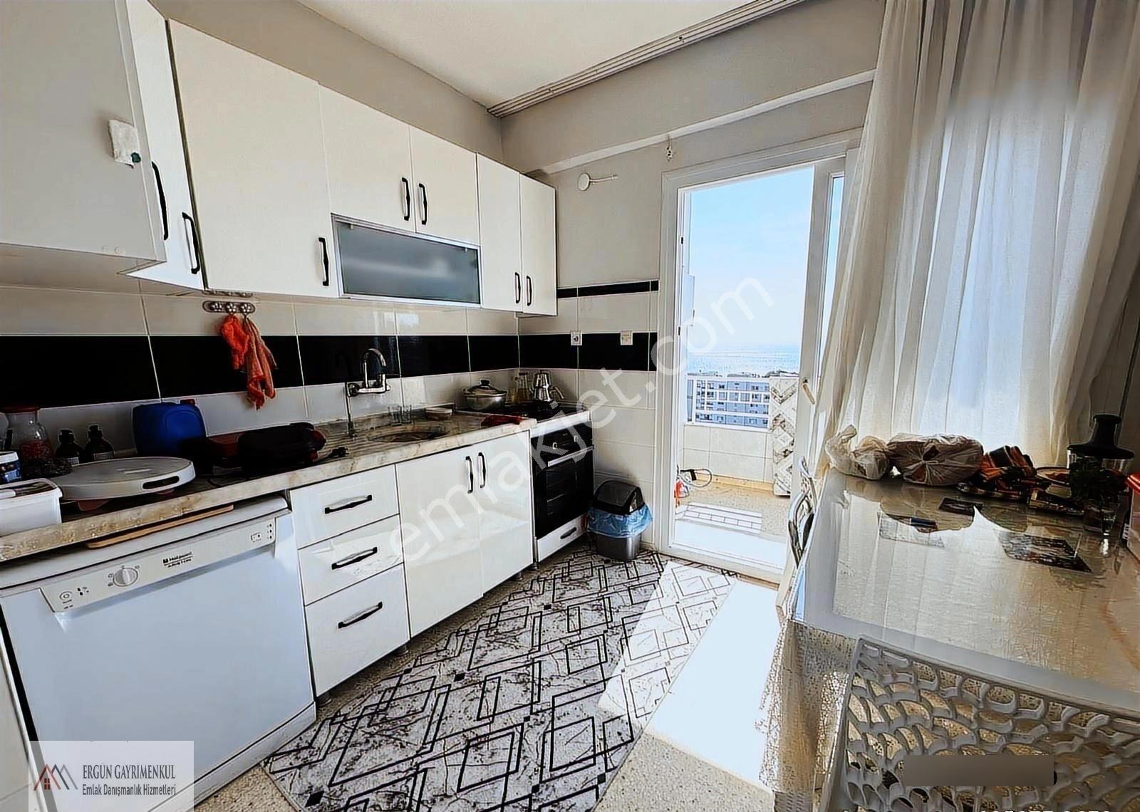 İstiklalde 3+1 Site İçi Ful Deniz Manzaralı Daire - Görsel 10