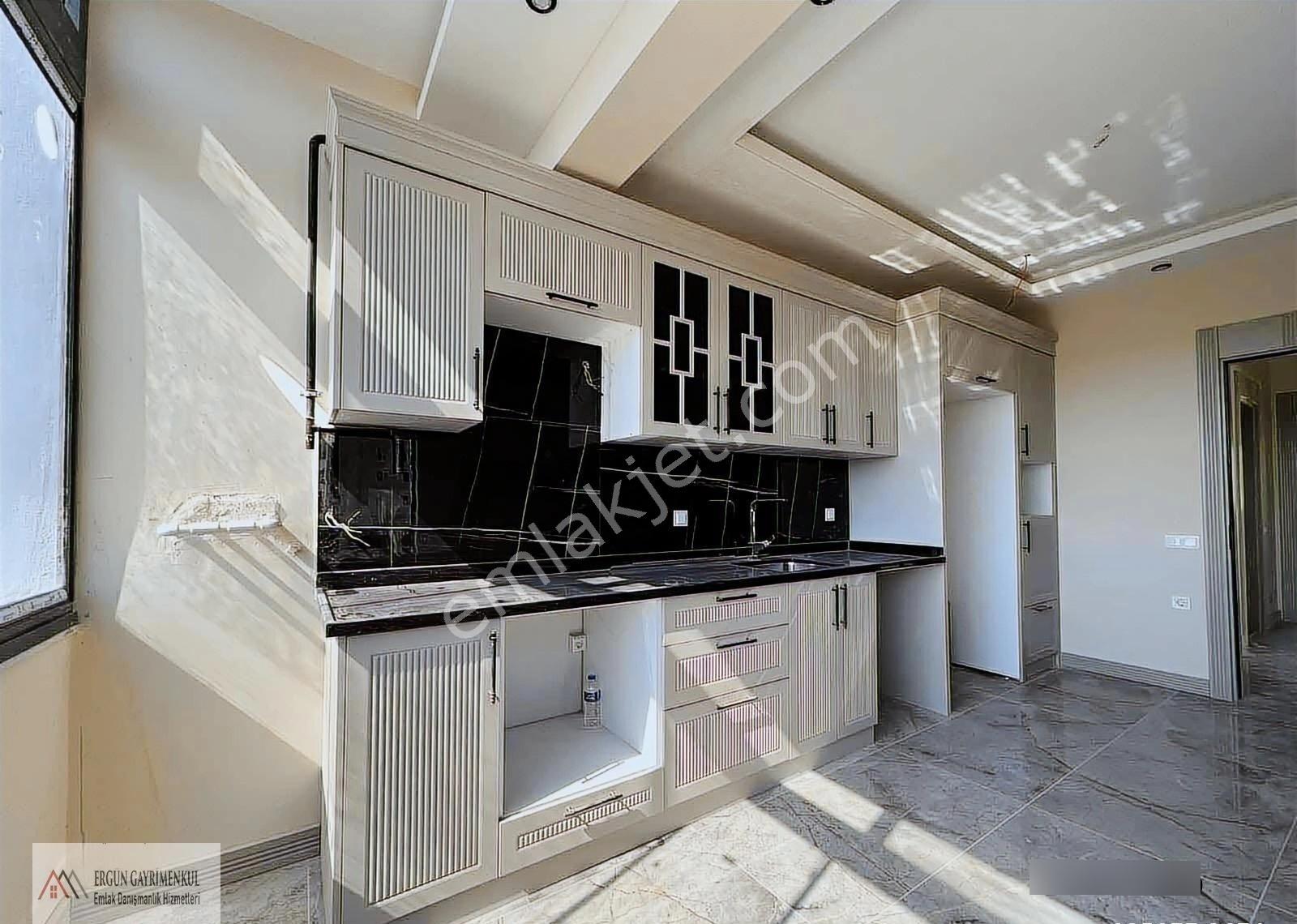 Geniş Oturumlu 2+1 Daire | Bağımsız Mutfak 2 Banyo Site İçi - Görsel 13