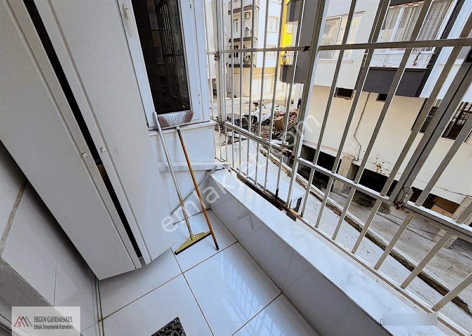 Ergünden Cumhuriyette Full Yapılı Doğalgazlı 3+1 Daire - Görsel 19