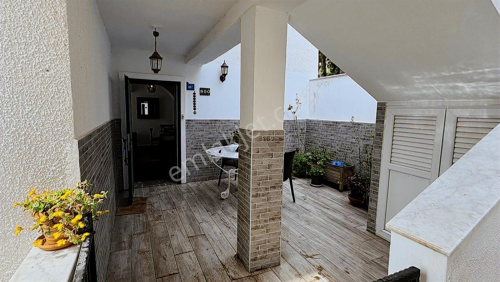 Bodrum Bağla Bankevler`de Ful Tadilat`lı Ferah 2+1 Alt Kat Daire - Görsel 12