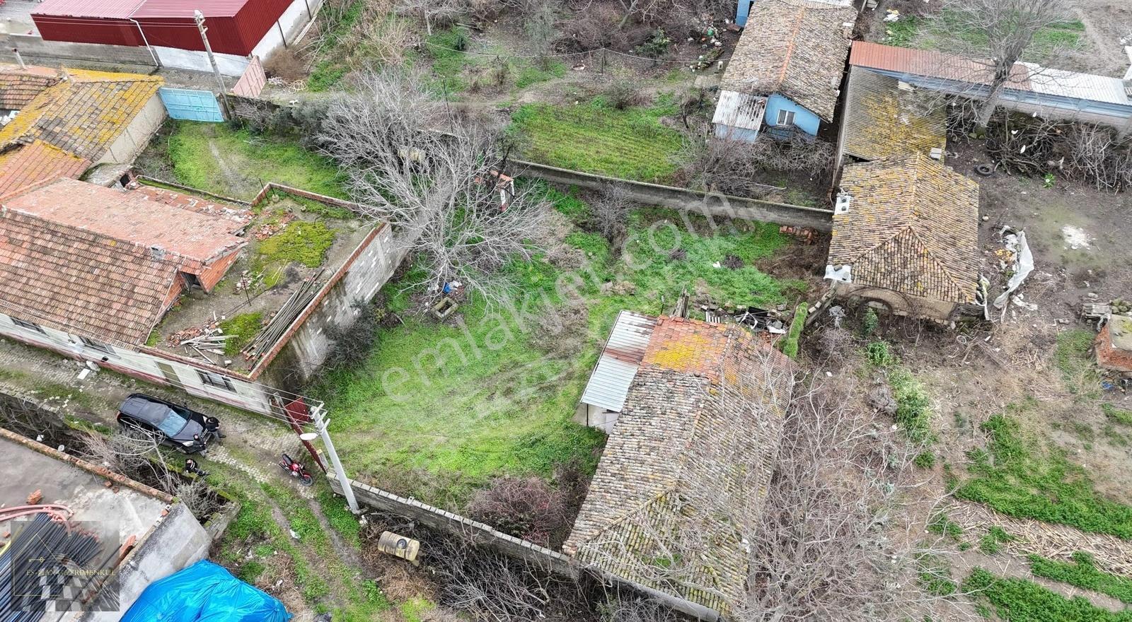 Mustafakemalpaşa Ovaazatlı'da İmarlı Bahçeli Müstakil Ev
