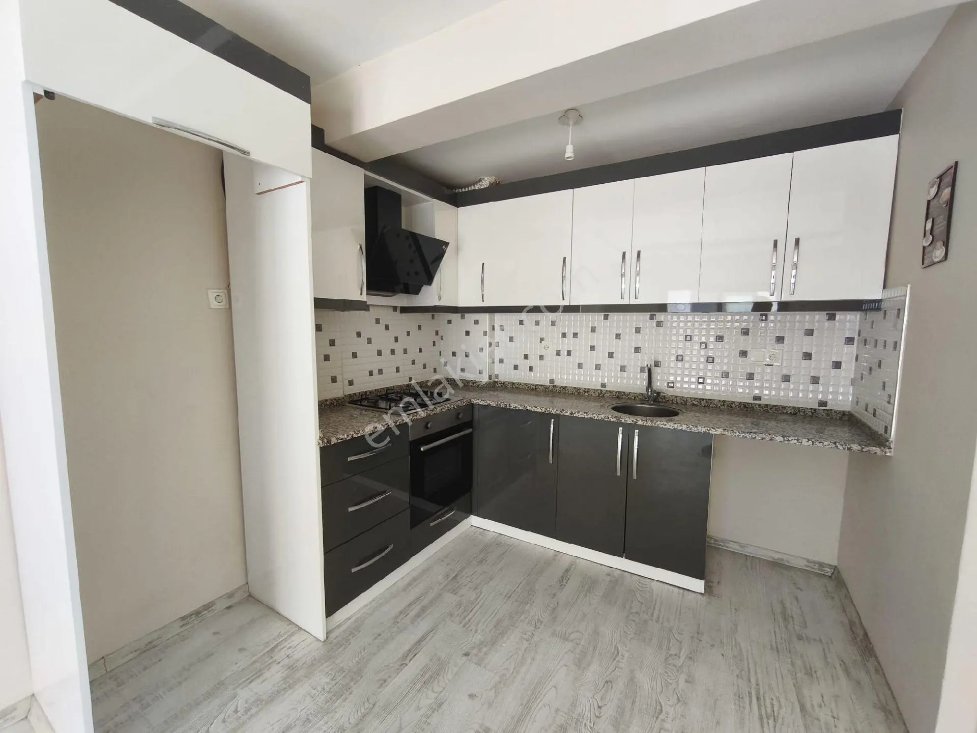 İzmir Karşıyaka Örnekköy Satılık Daire Mayıs Sonuna Kadar Geçerli Fiyat - Görsel 3