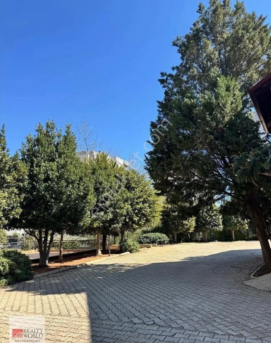 Antalya Çankaya Mahallesinde Site İçerisinde Satılık 3+1 Daire - Görsel 31